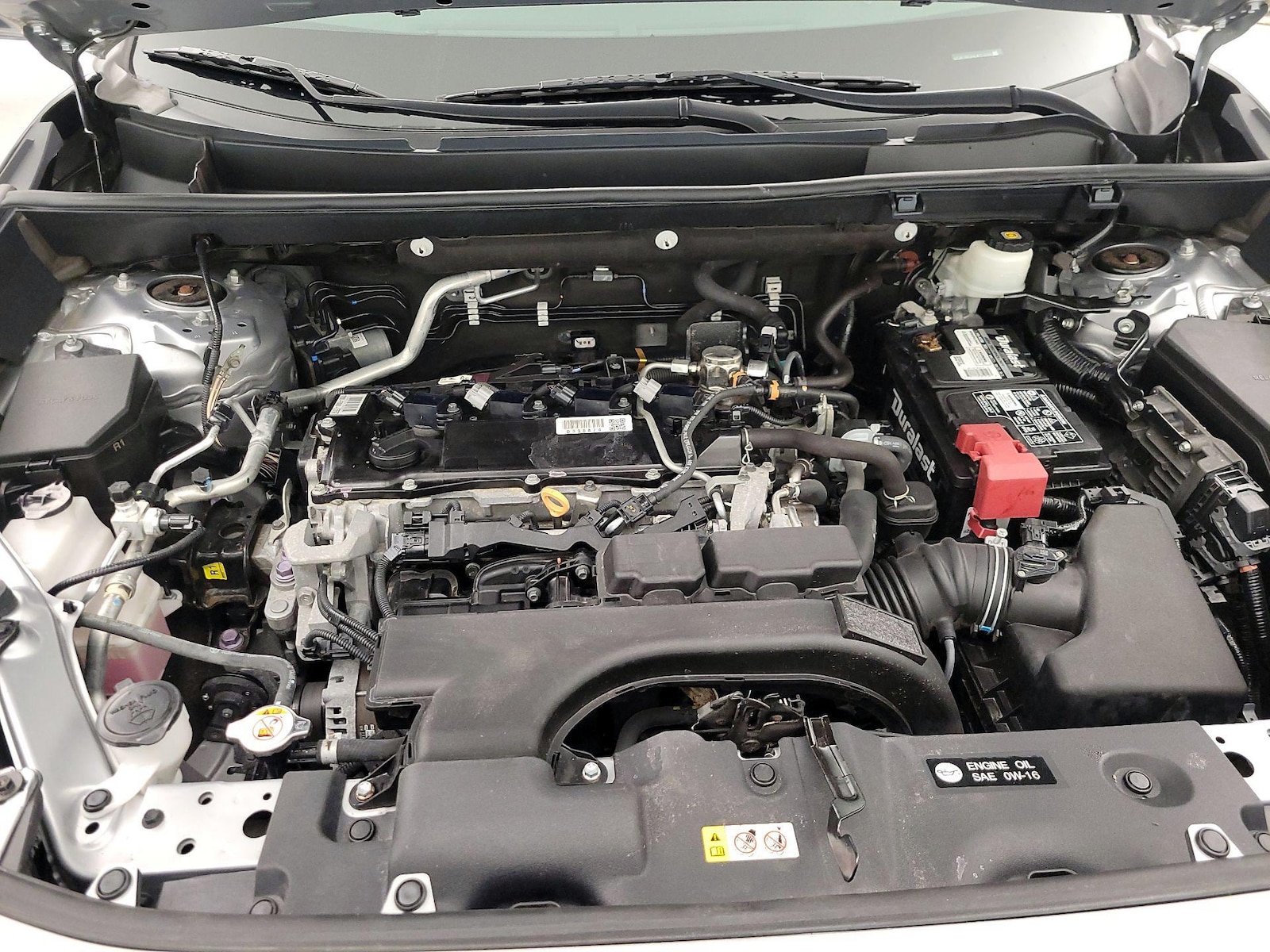2020 Toyota RAV4 XLE - Photo 23