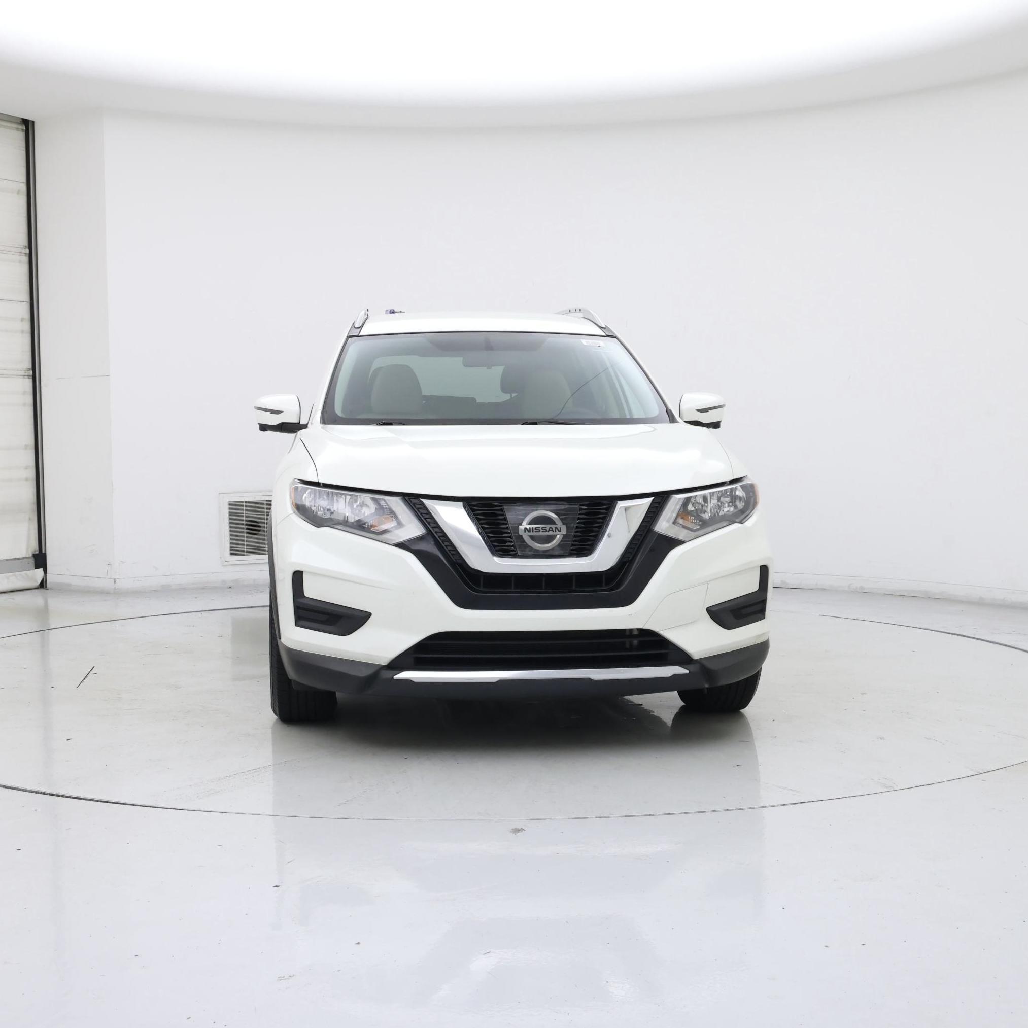 Thumbnail: 2017 Nissan Rogue - 5