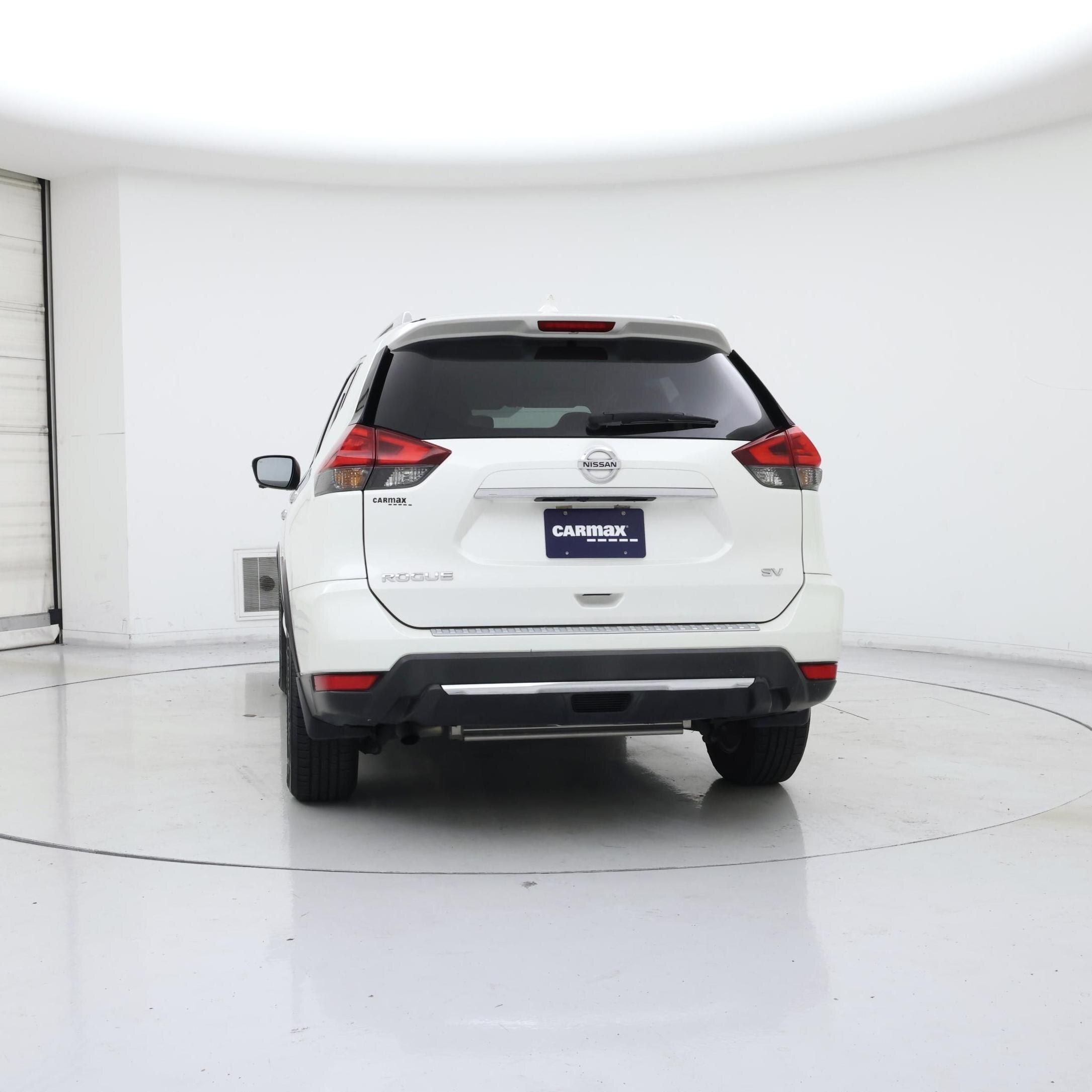 Thumbnail: 2017 Nissan Rogue - 6