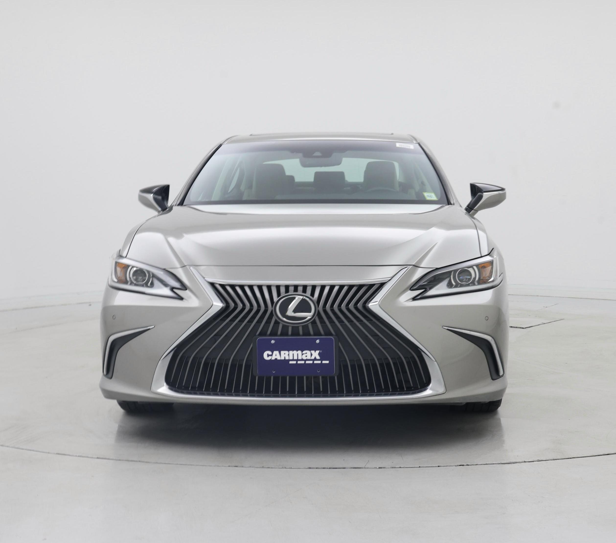 Thumbnail: 2019 Lexus ES - 5