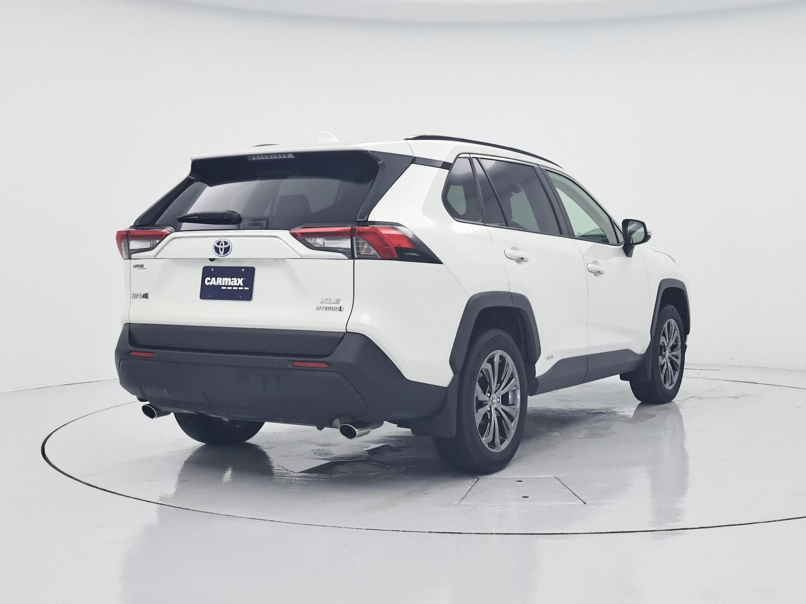 2022 Toyota RAV4 XLE Premium - Photo 9