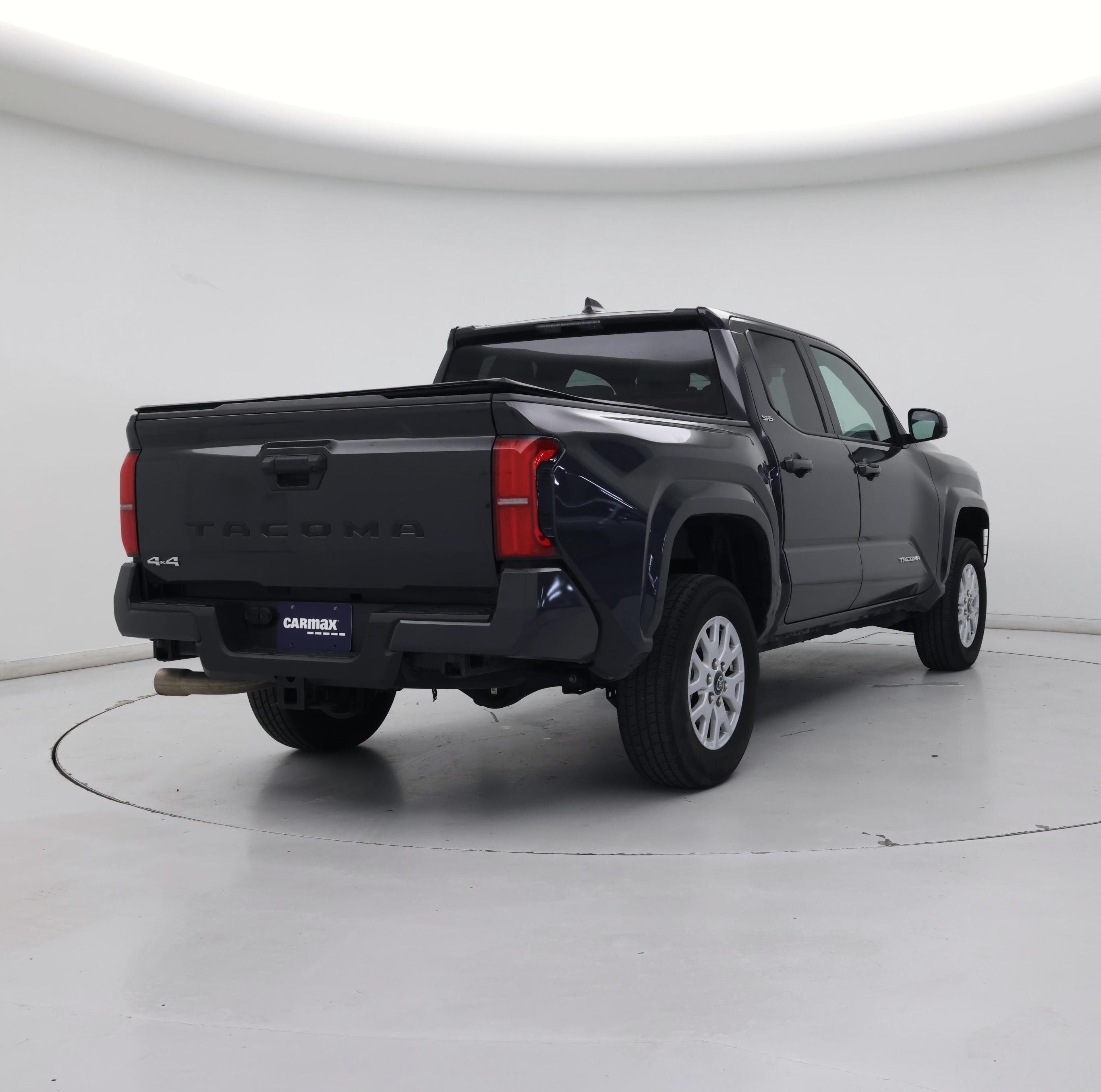 Thumbnail: 2024 Toyota Tacoma - 8