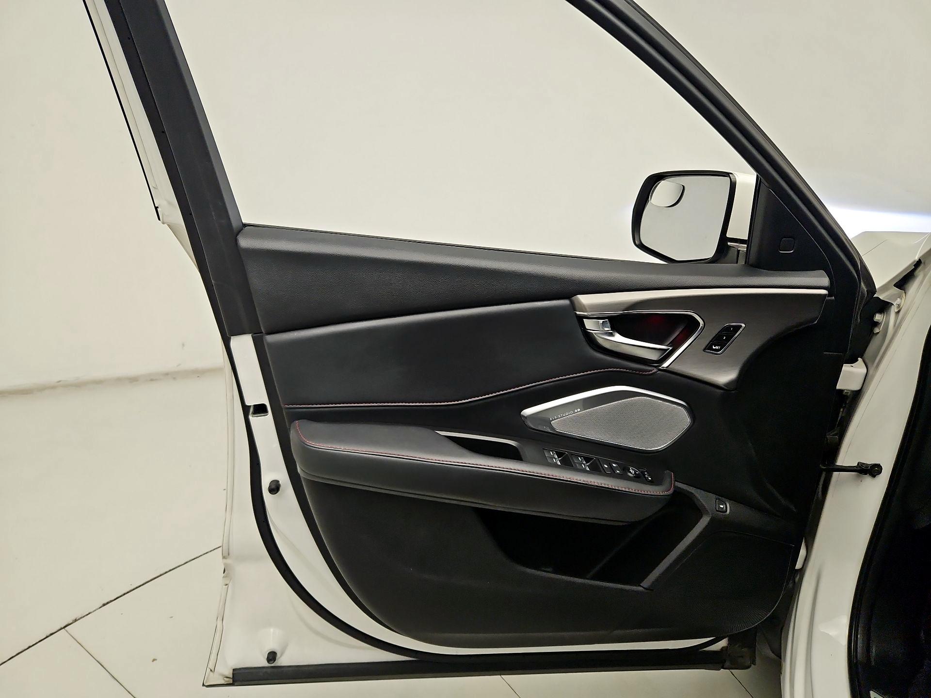 Thumbnail: 2021 Acura RDX - 12