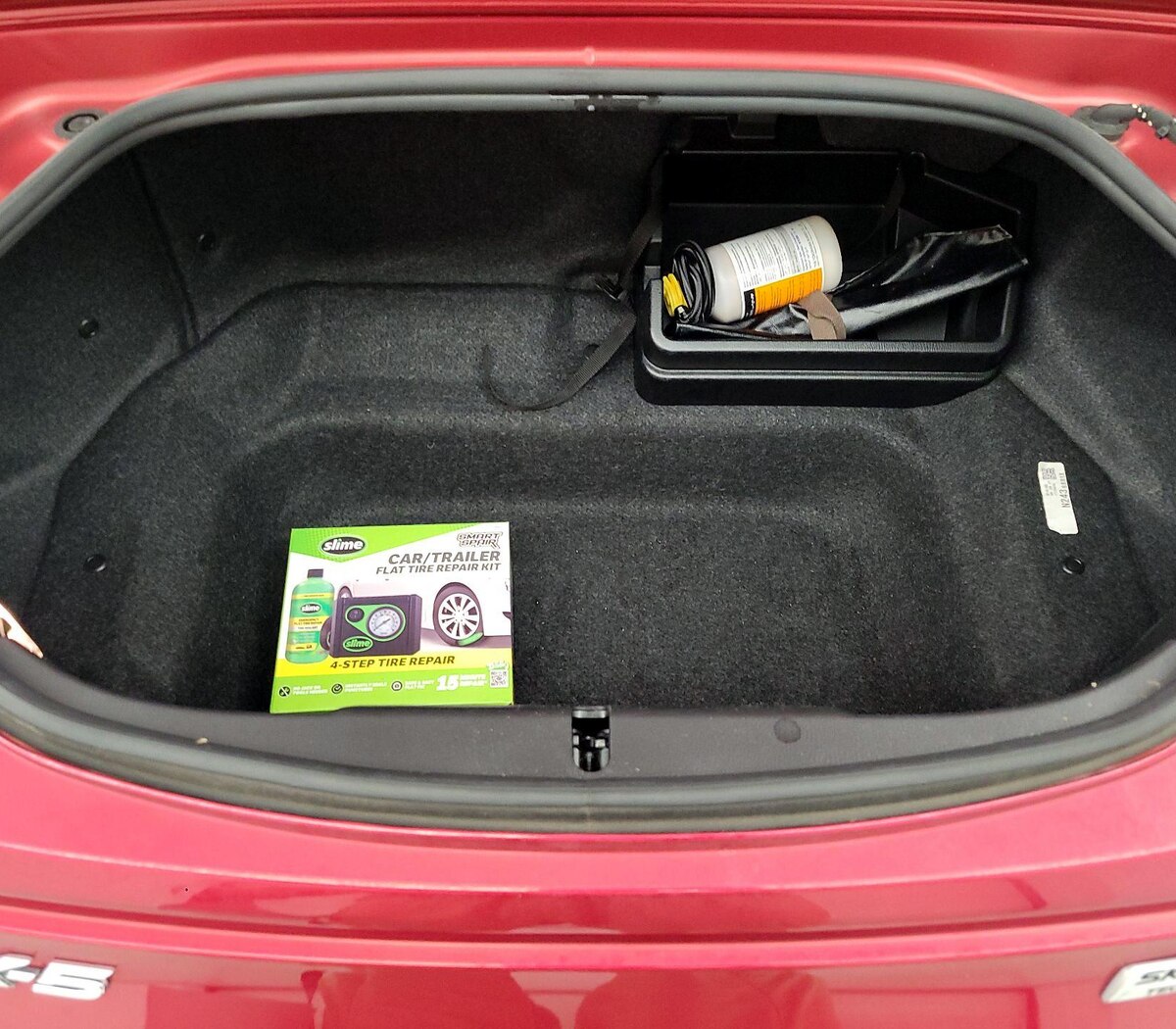 Trunk/Cargo (Seats Up)