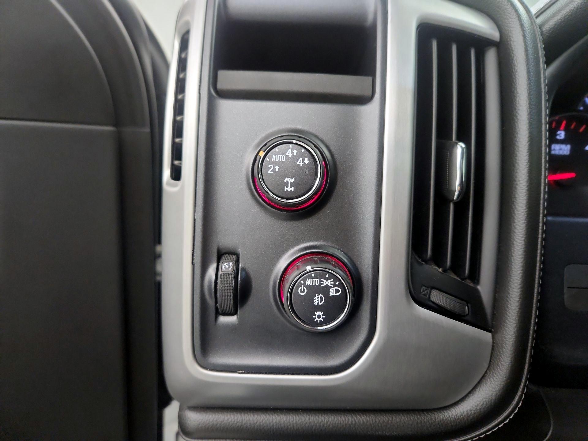 Thumbnail: 2015 GMC Sierra 1500 - 13