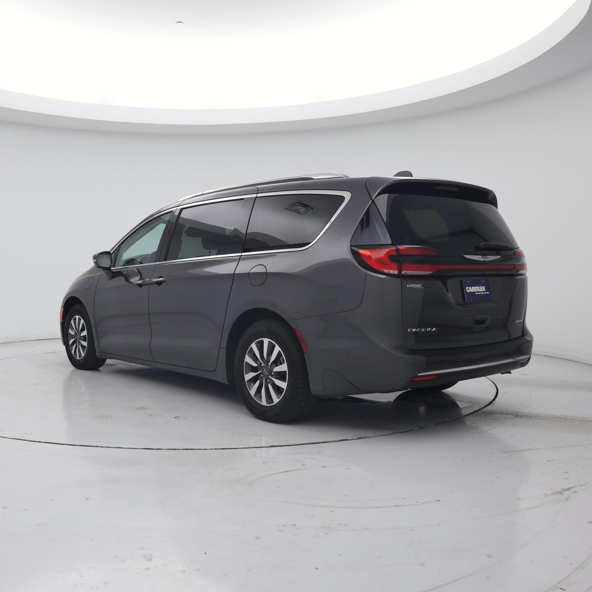 Thumbnail: 2021 Chrysler Pacifica - 2
