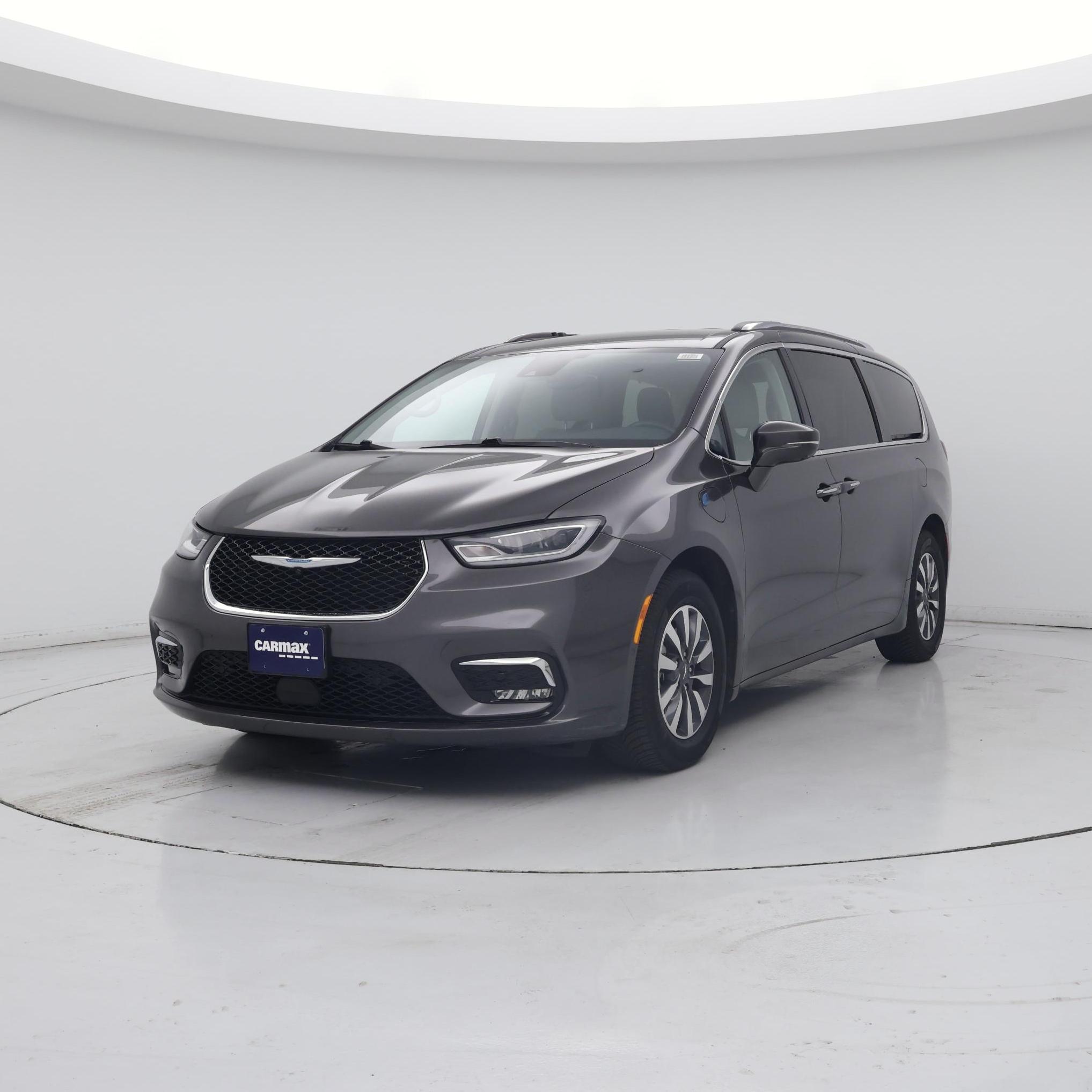 Thumbnail: 2021 Chrysler Pacifica - 4