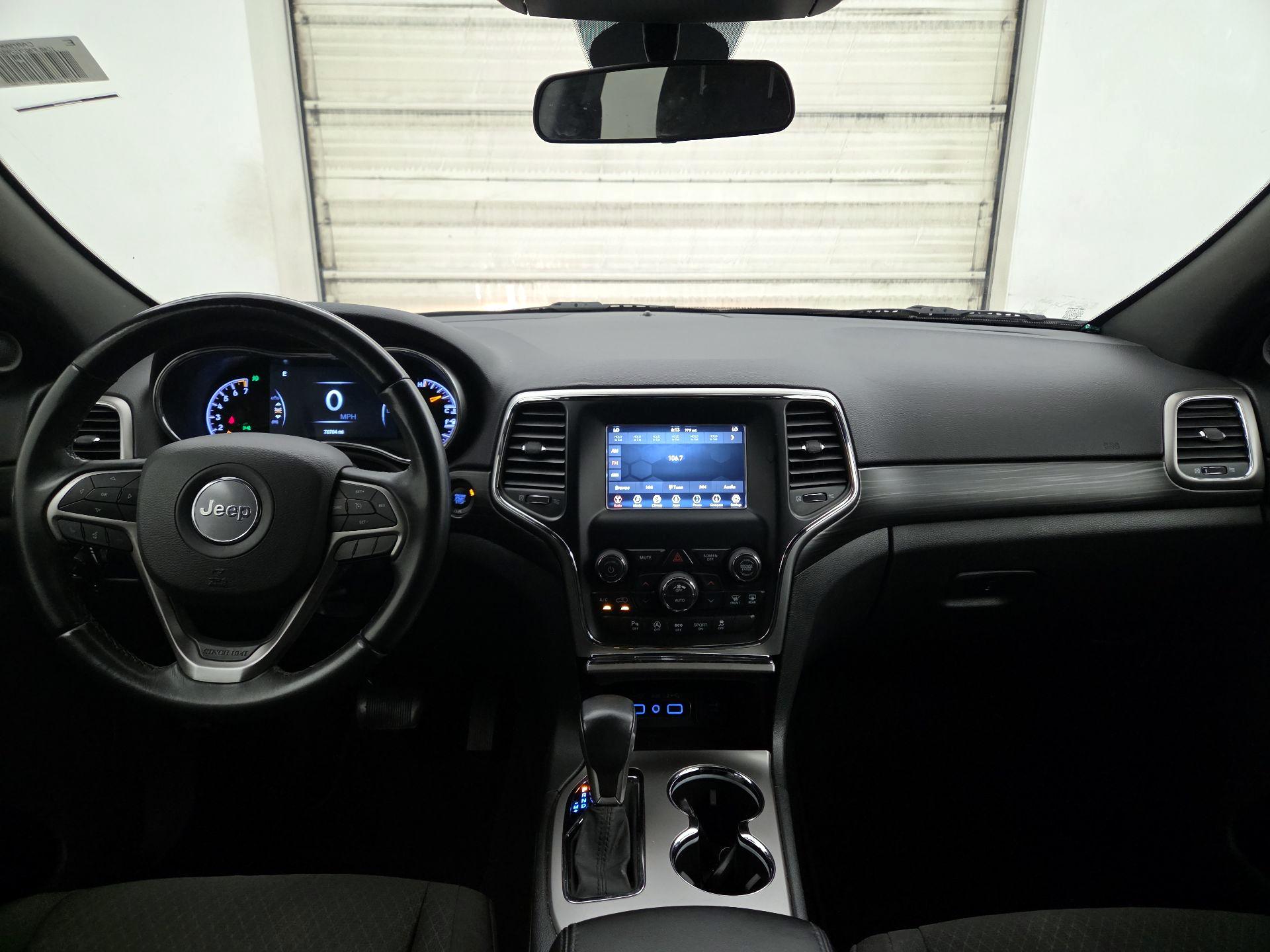 Thumbnail: 2019 Jeep Grand Cherokee - 9
