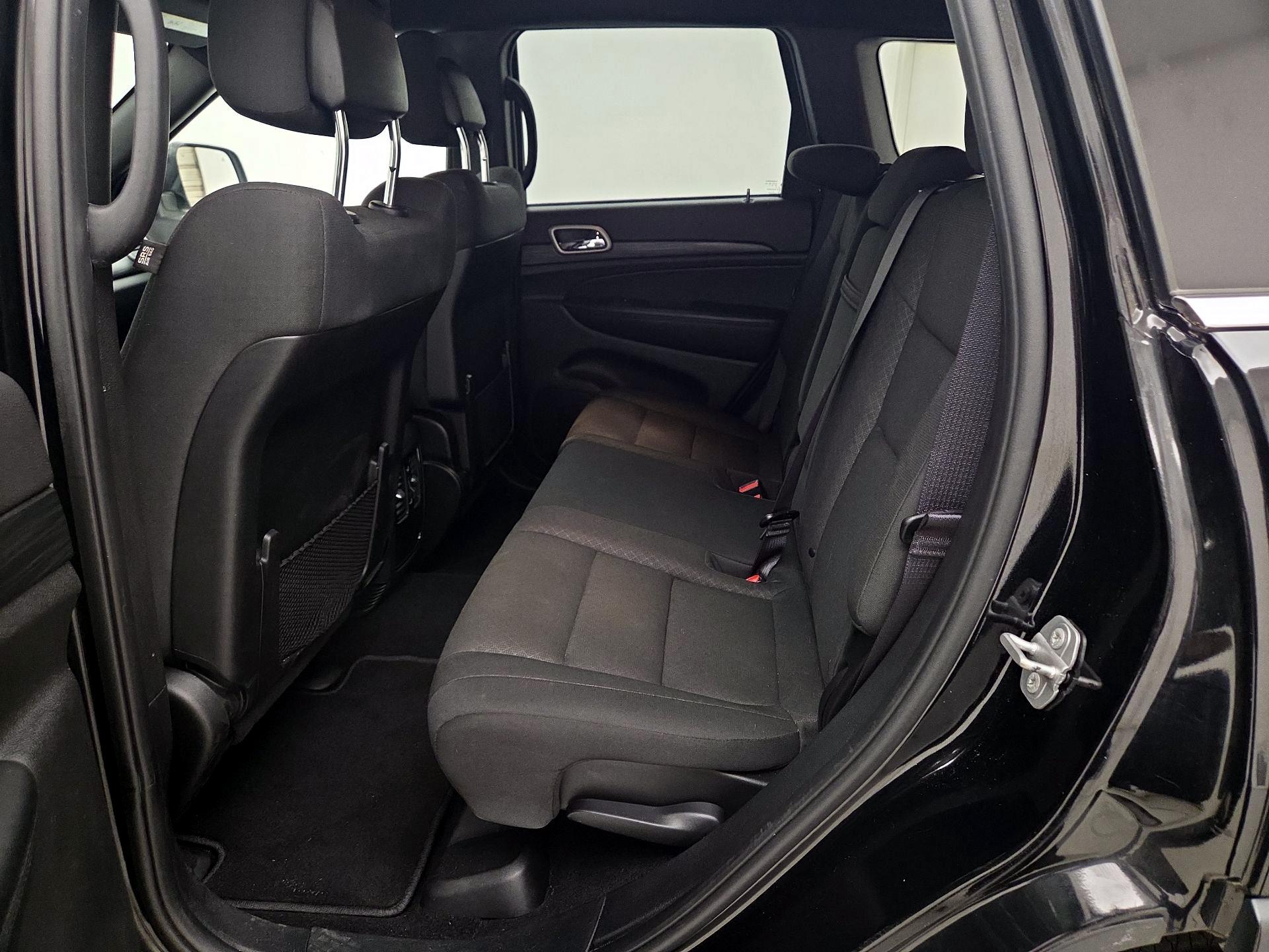Thumbnail: 2019 Jeep Grand Cherokee - 19