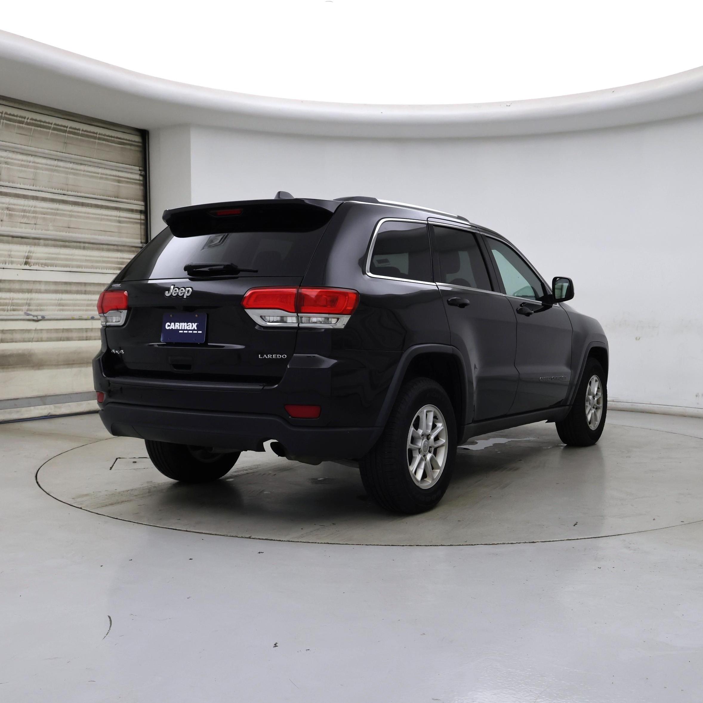 Thumbnail: 2019 Jeep Grand Cherokee - 8