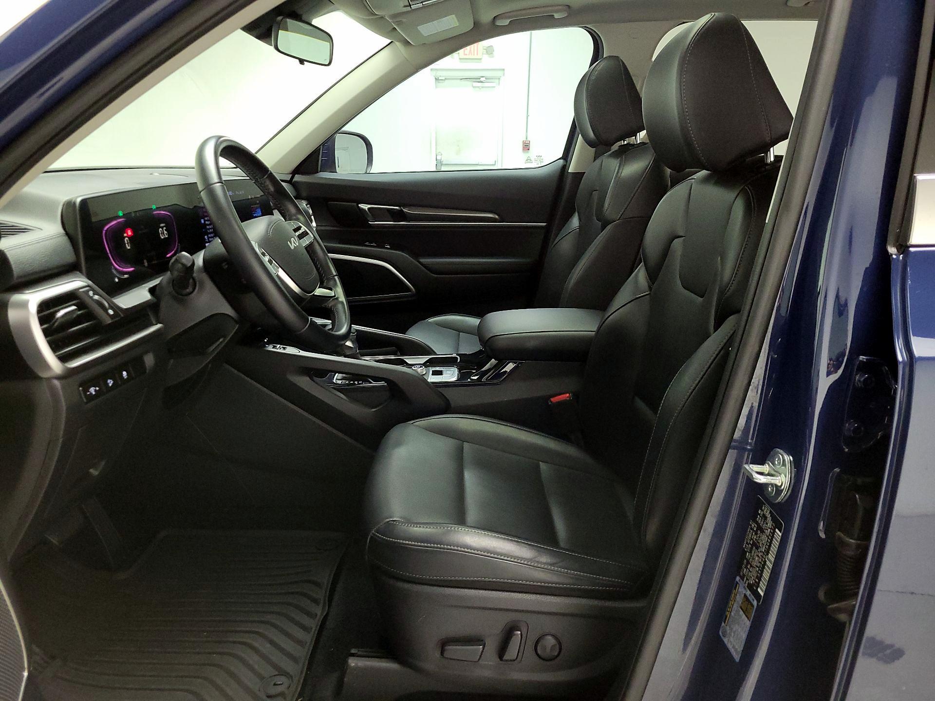 Thumbnail: 2024 Kia Telluride - 11