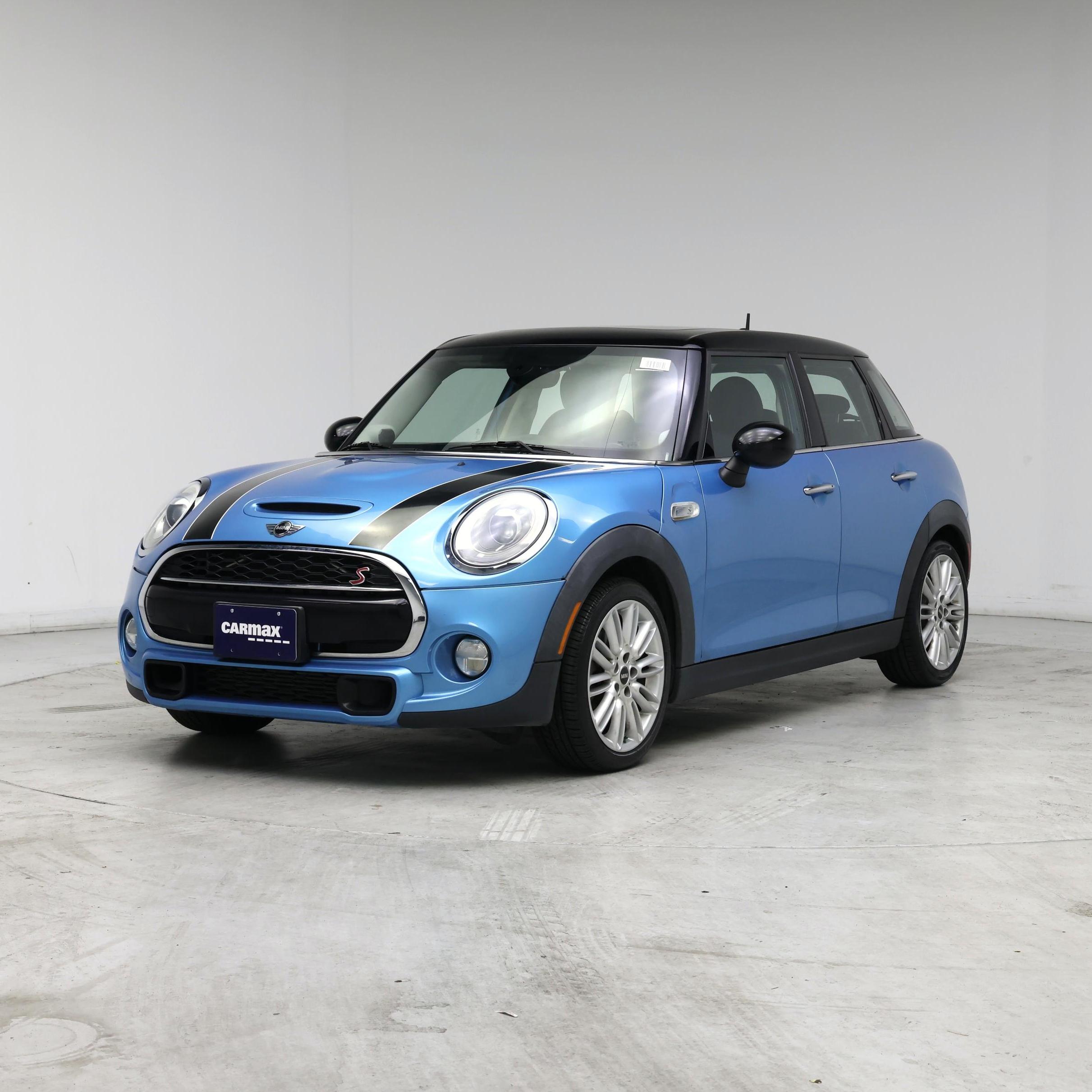 Thumbnail: 2015 MINI Cooper Hardtop - 4