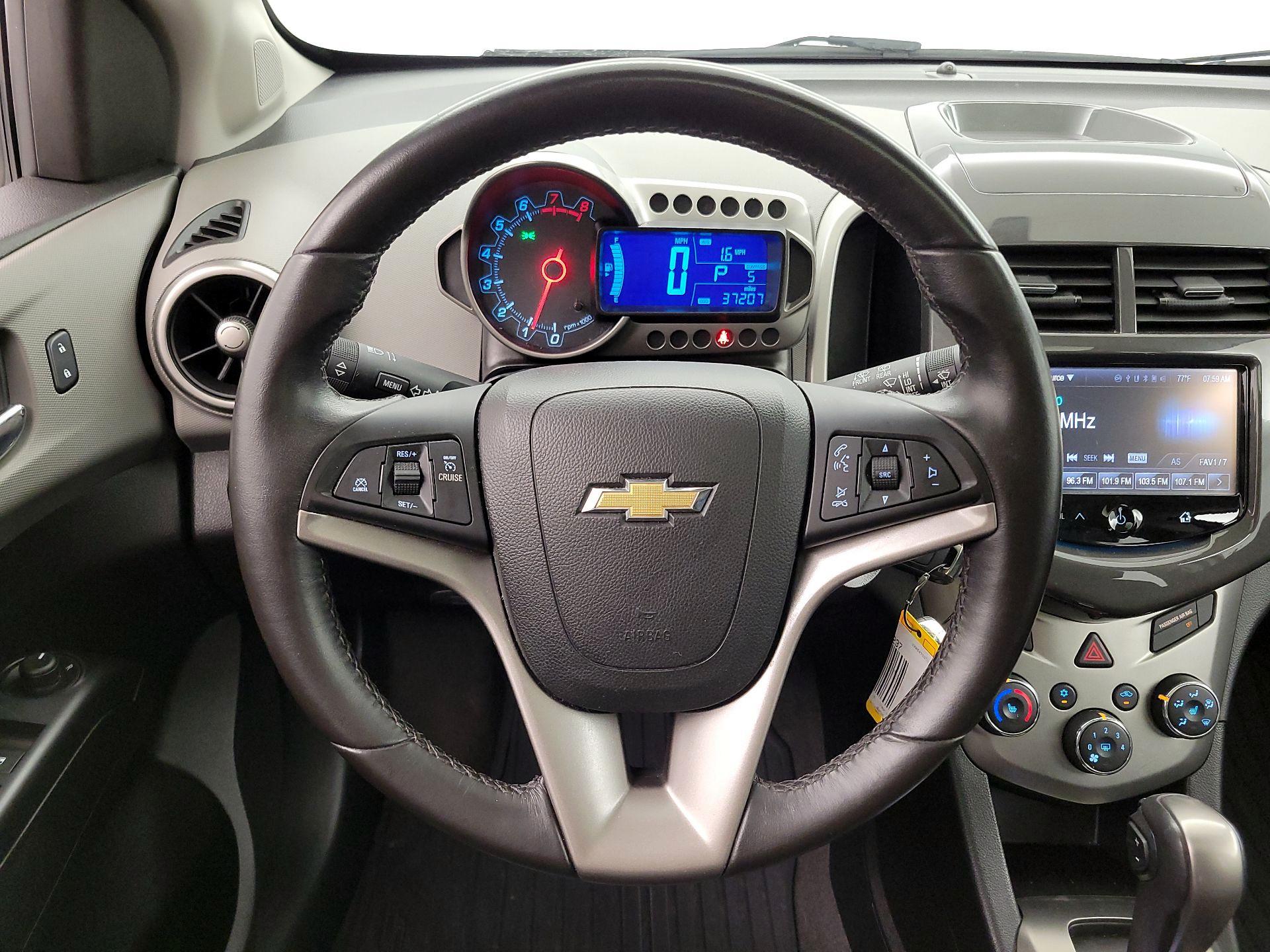 Thumbnail: 2016 Chevrolet Sonic - 10