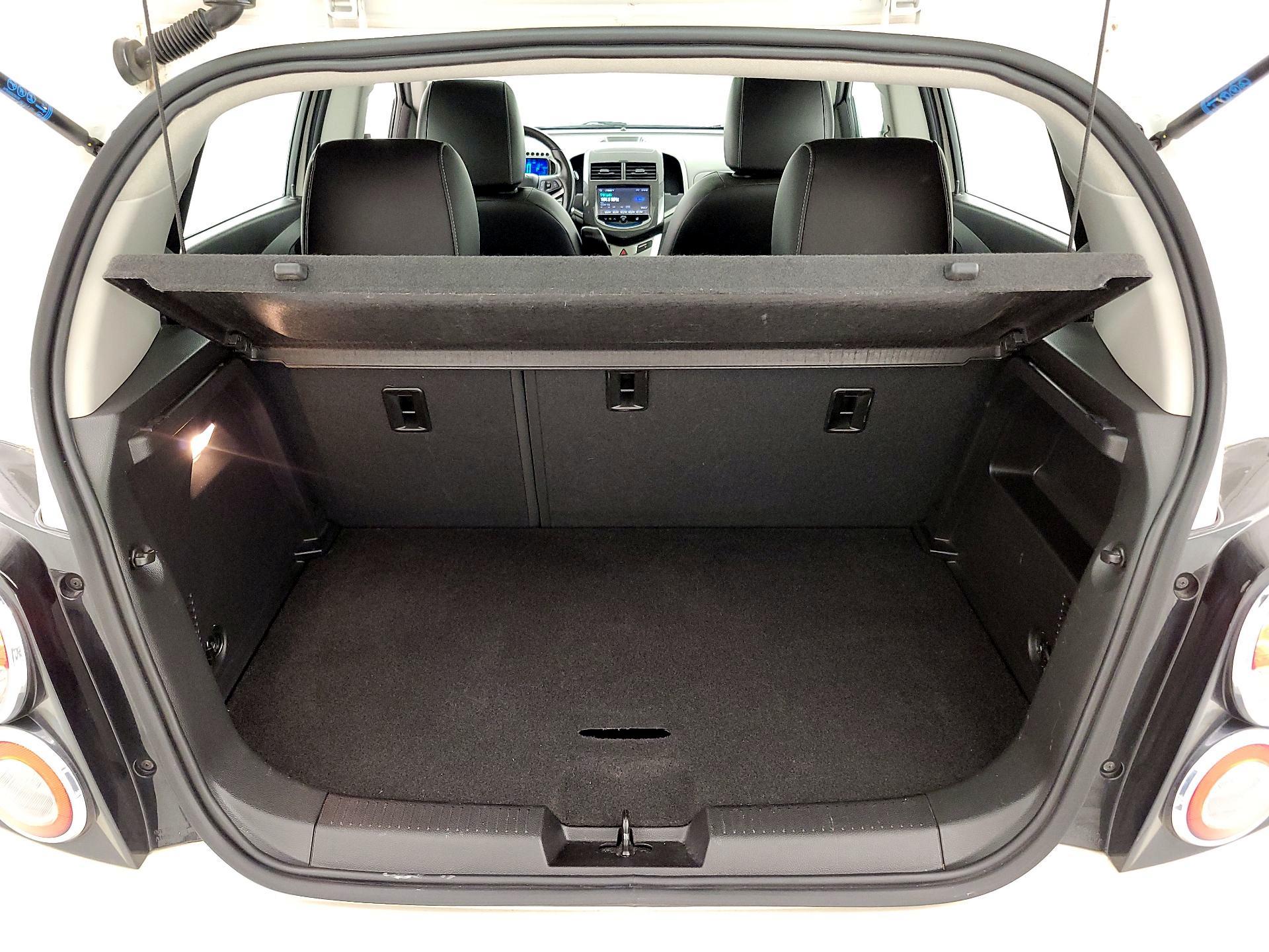 Thumbnail: 2016 Chevrolet Sonic - 20