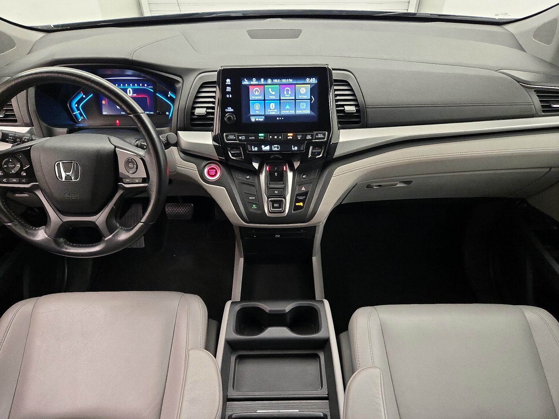 Thumbnail: 2018 Honda Odyssey - 9