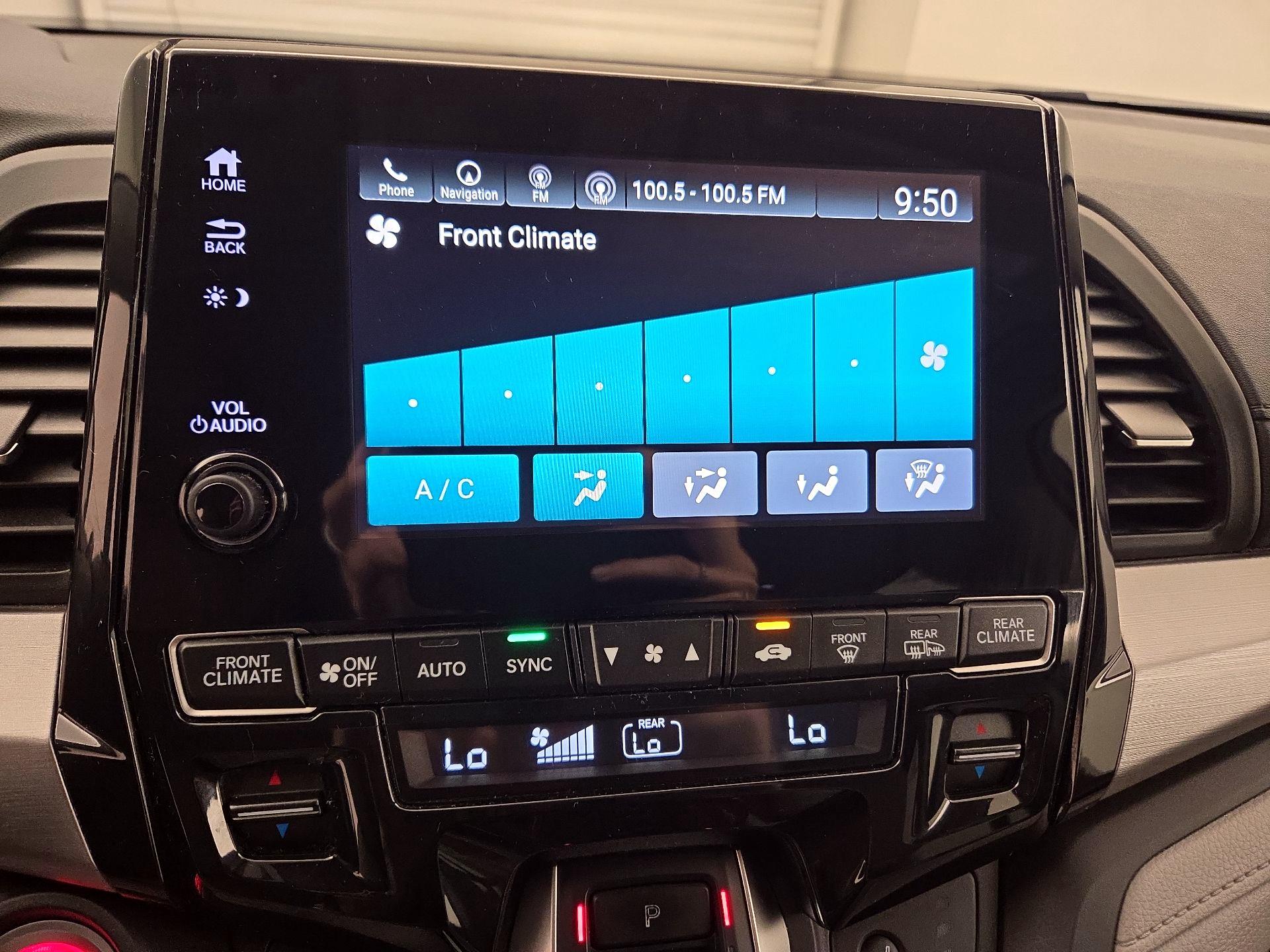 Thumbnail: 2018 Honda Odyssey - 15