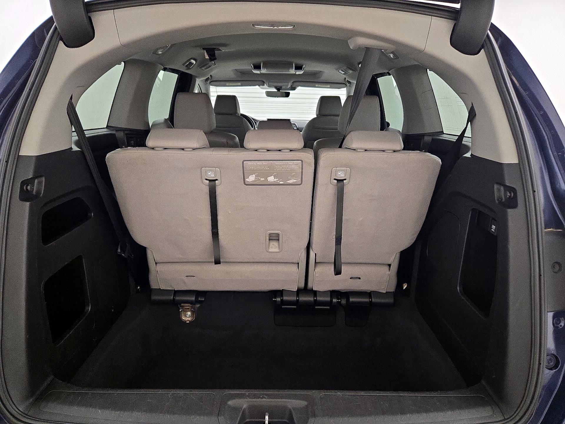 Thumbnail: 2018 Honda Odyssey - 17