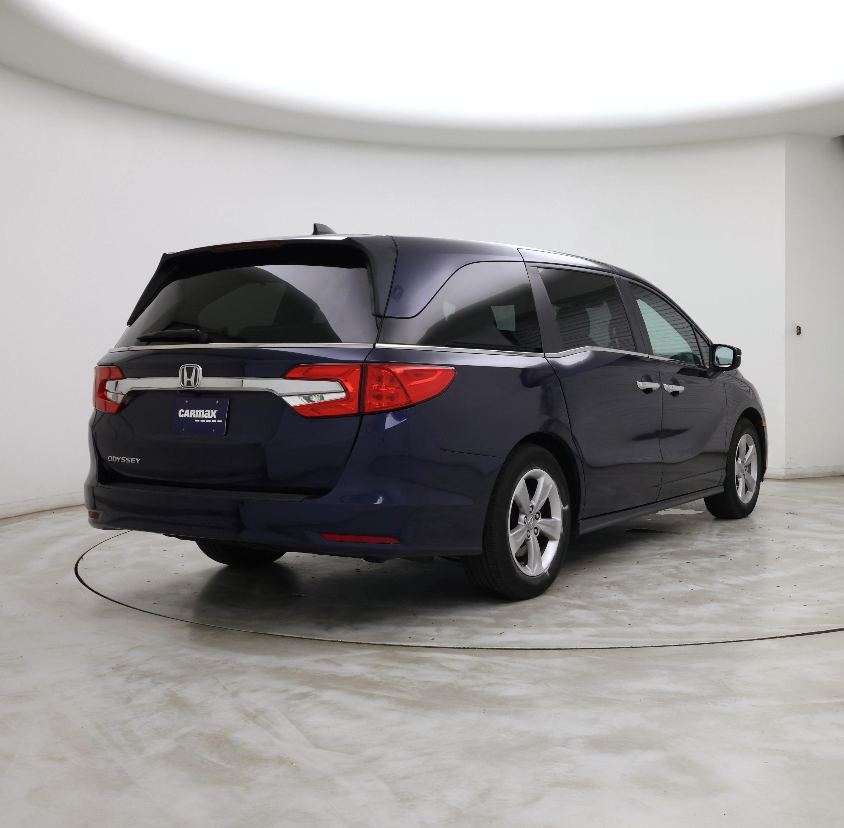 Thumbnail: 2018 Honda Odyssey - 8