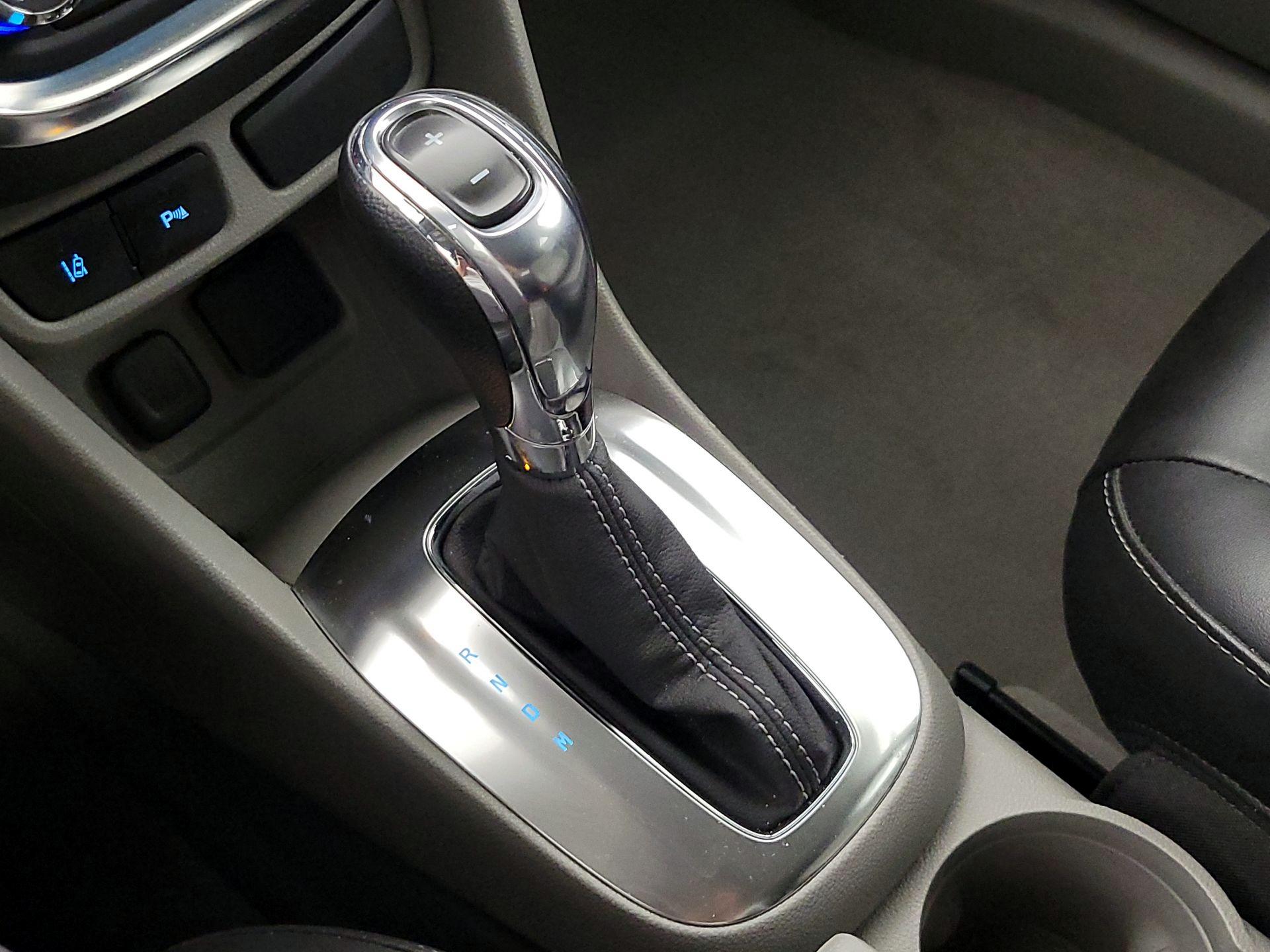 Thumbnail: 2015 Buick Encore - 18