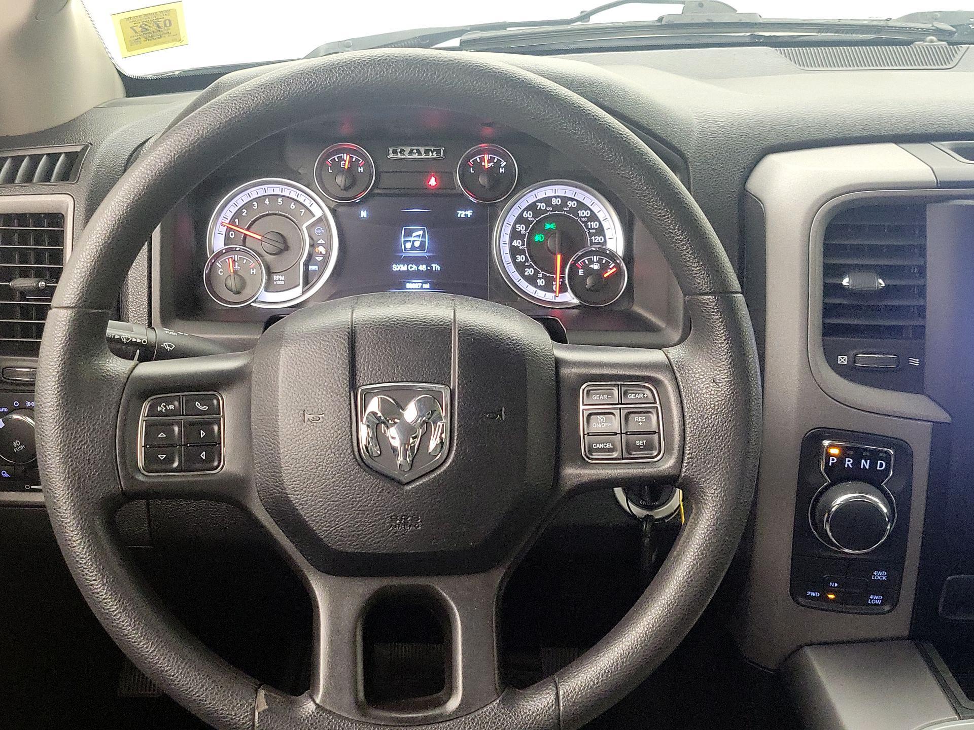 Thumbnail: 2022 RAM 1500 Classic - 10
