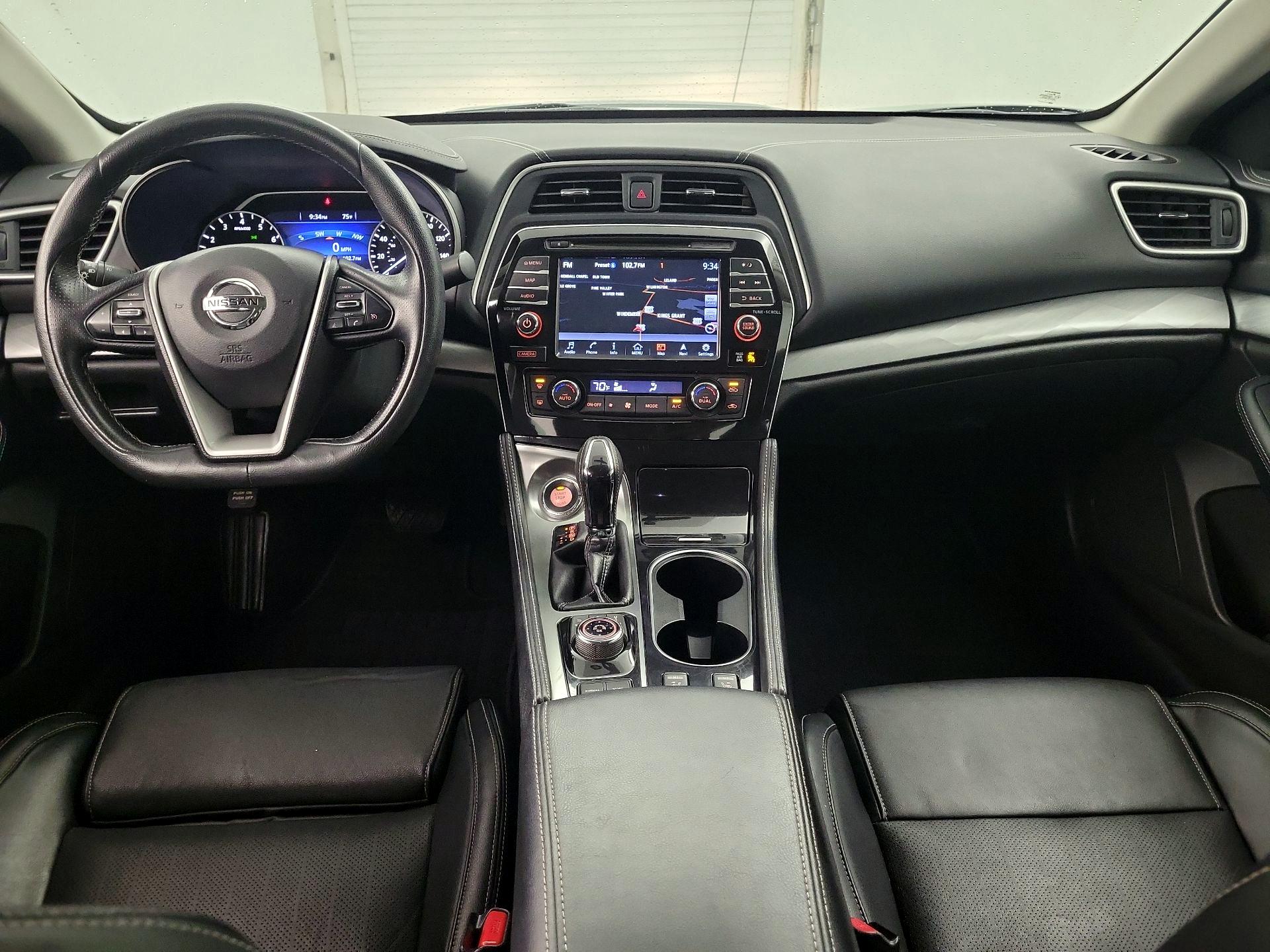 Thumbnail: 2016 Nissan Maxima - 9