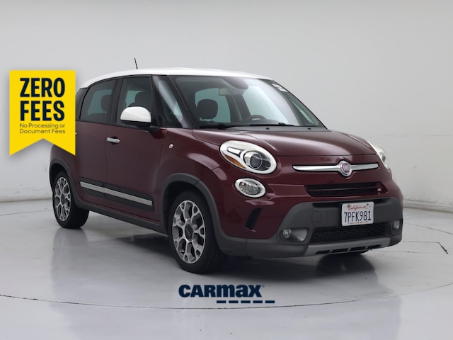 Red 2015 FIAT 500L Hatchback Front-Wheel Drive Automatic