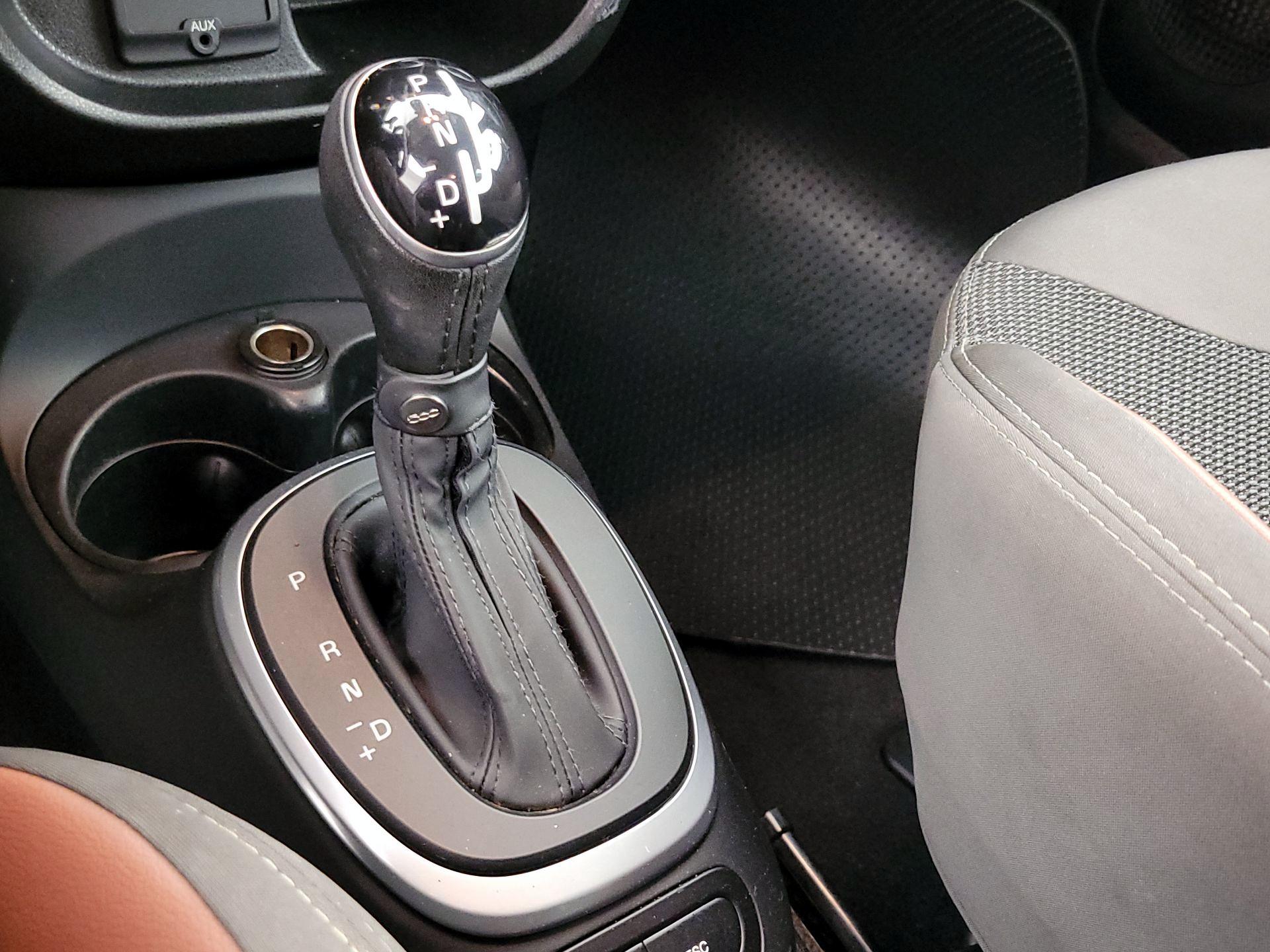 Thumbnail: 2015 Fiat 500L - 16