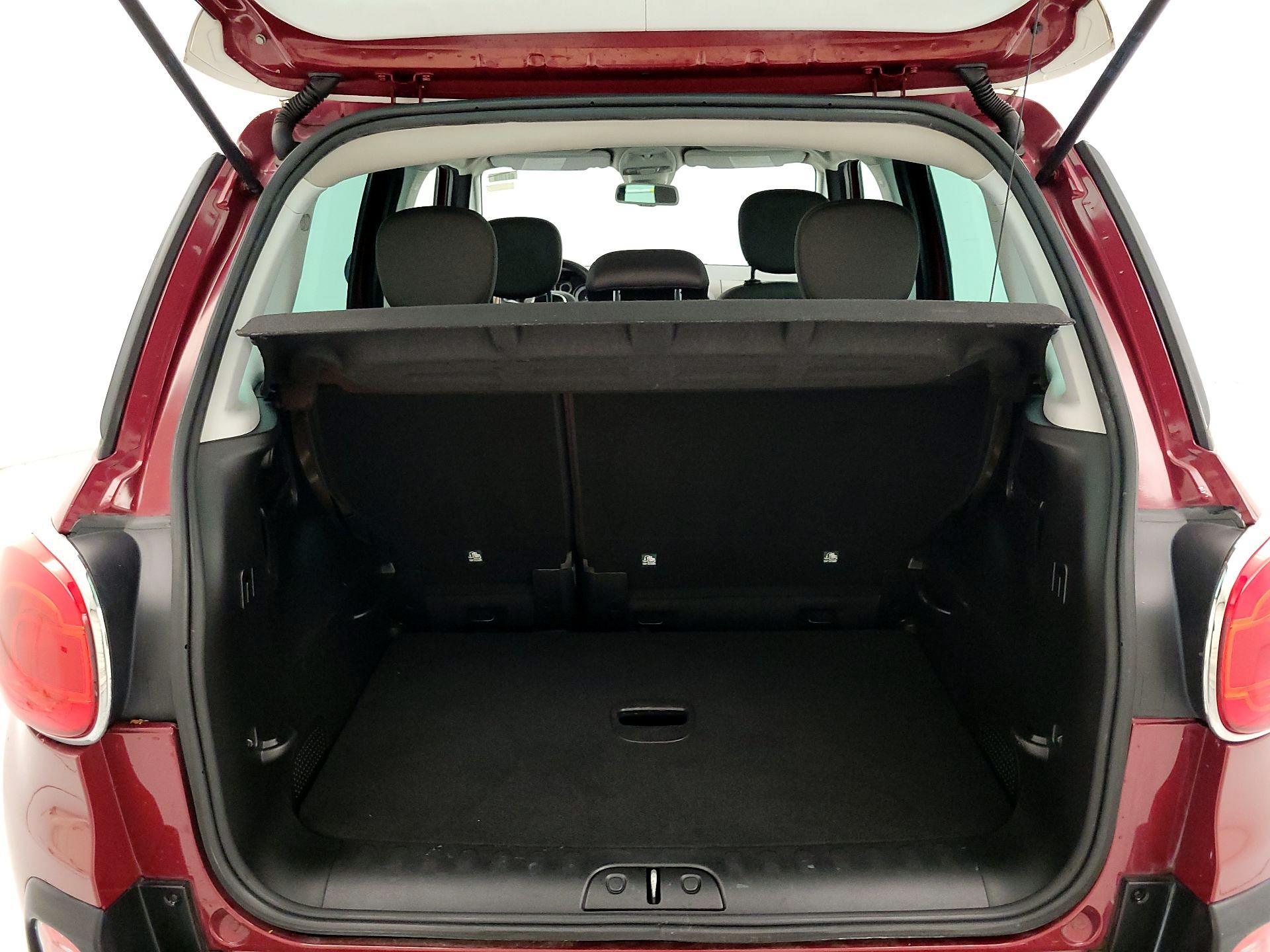 Thumbnail: 2015 Fiat 500L - 18