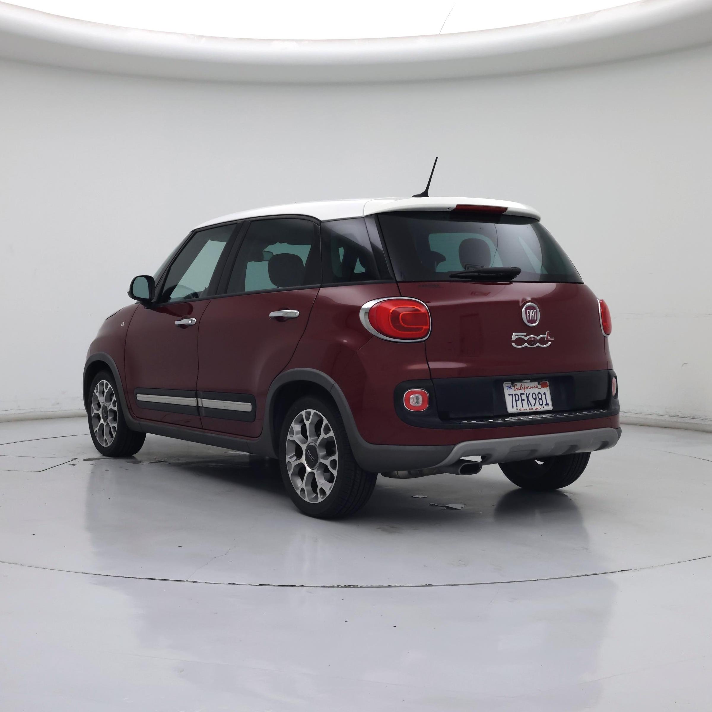 Thumbnail: 2015 Fiat 500L - 2