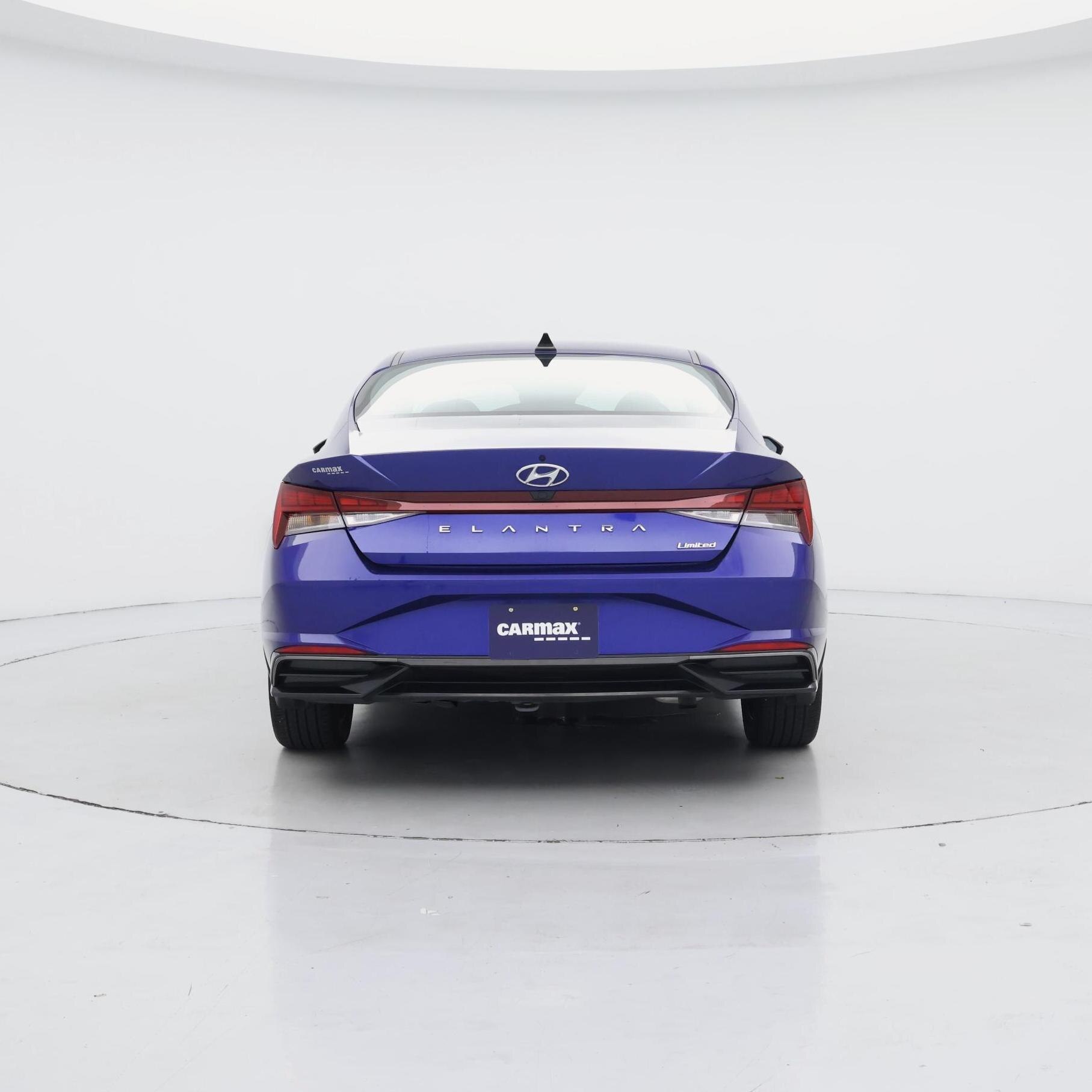 Thumbnail: 2023 Hyundai Elantra - 6