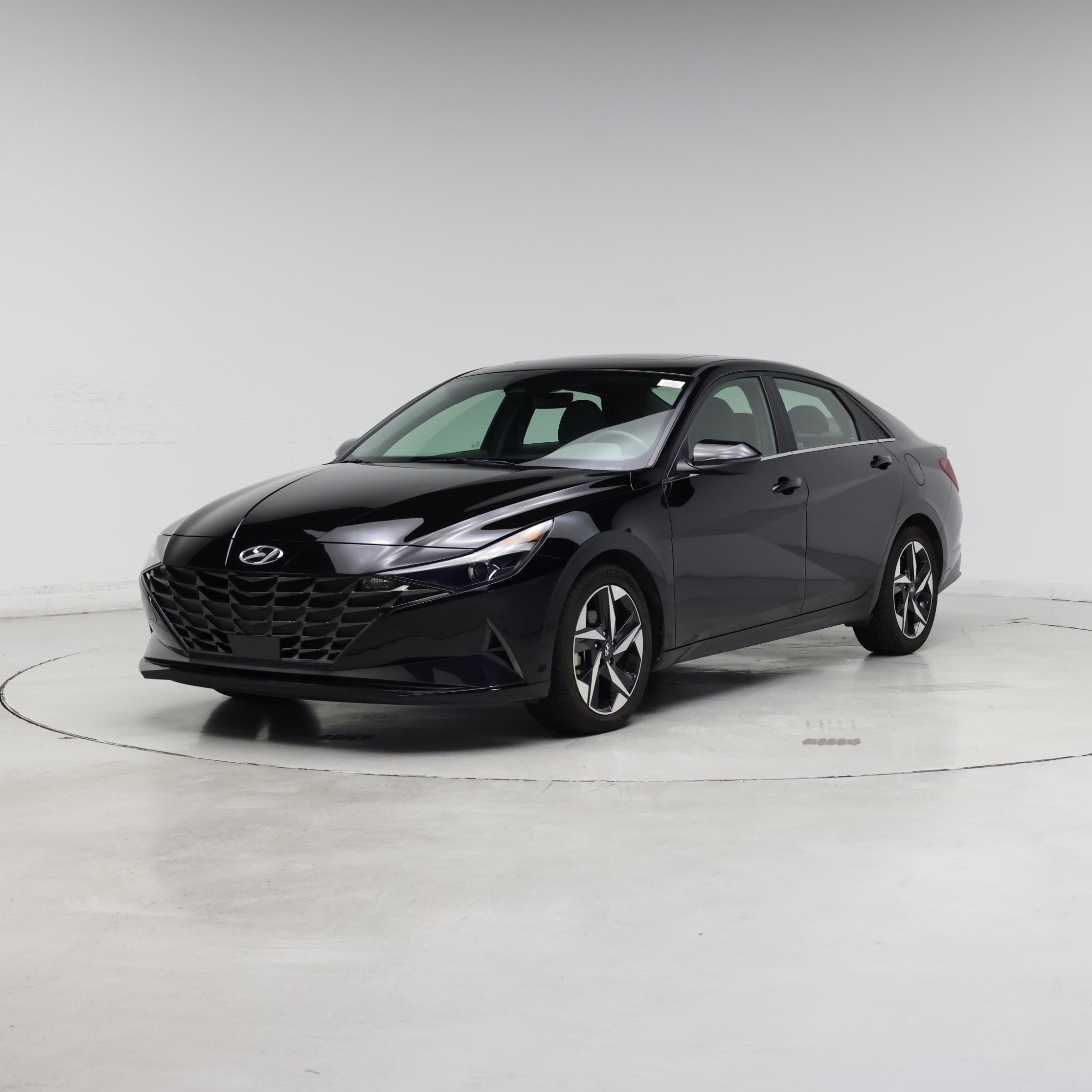 Thumbnail: 2022 Hyundai Elantra - 4