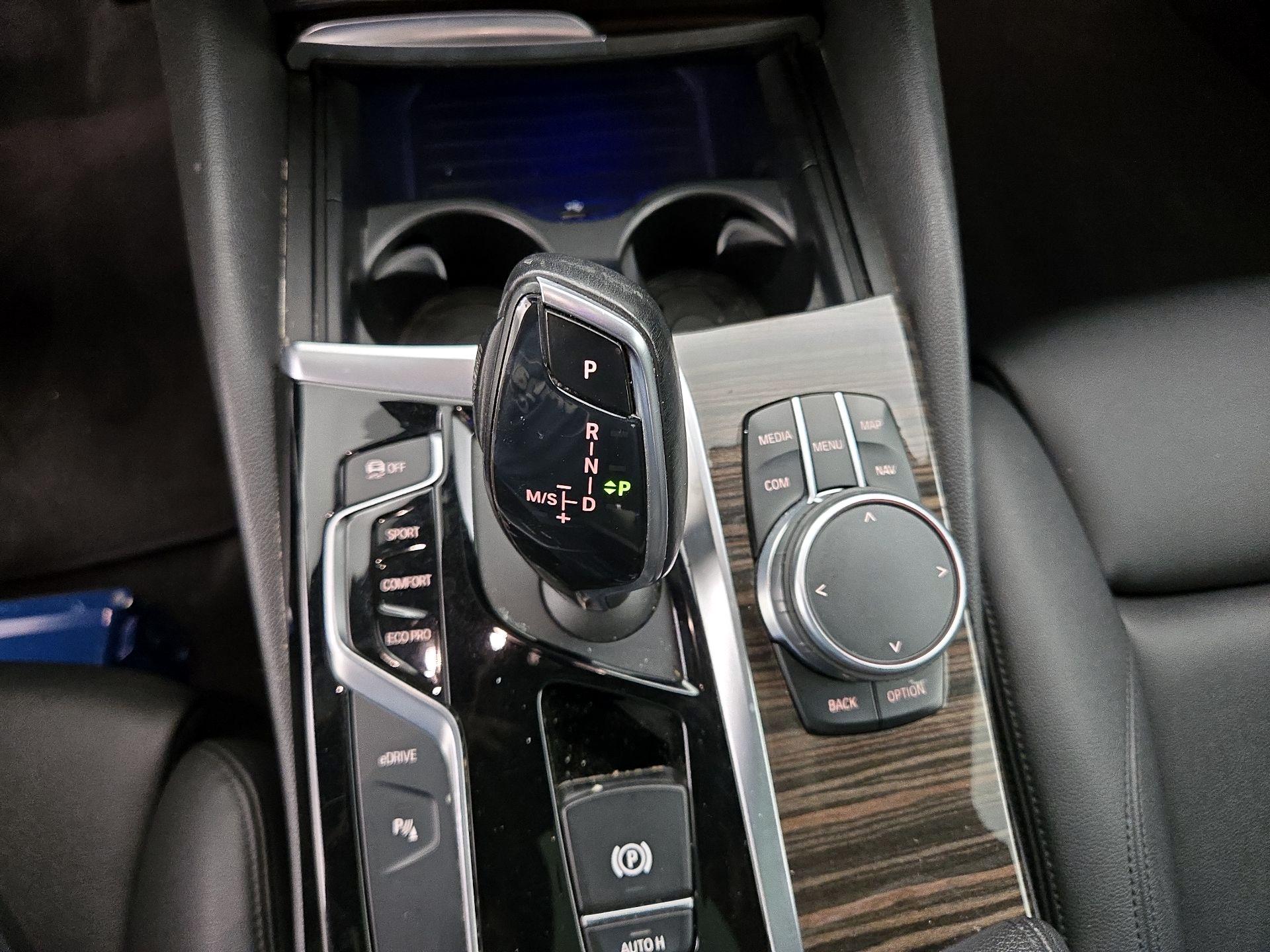 Thumbnail: 2018 BMW 5 Series - 18