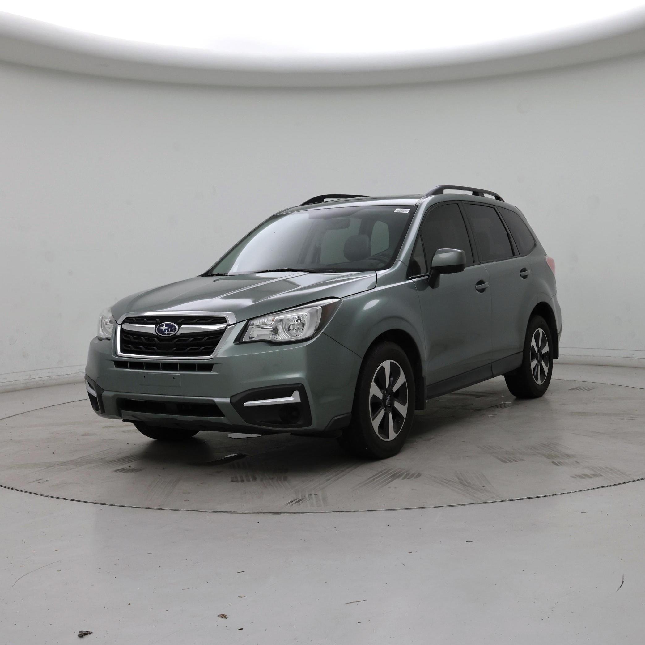 Thumbnail: 2017 Subaru Forester - 4