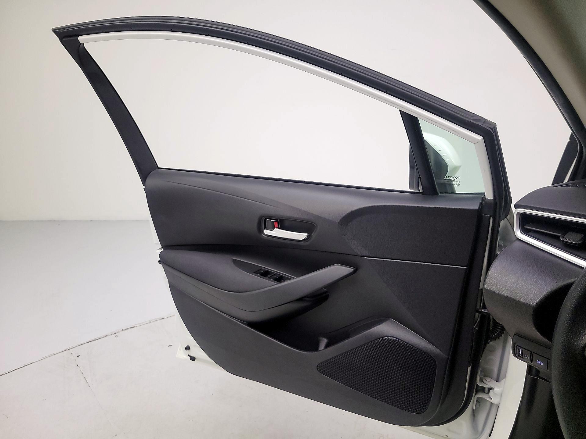Thumbnail: 2021 Toyota Corolla - 12