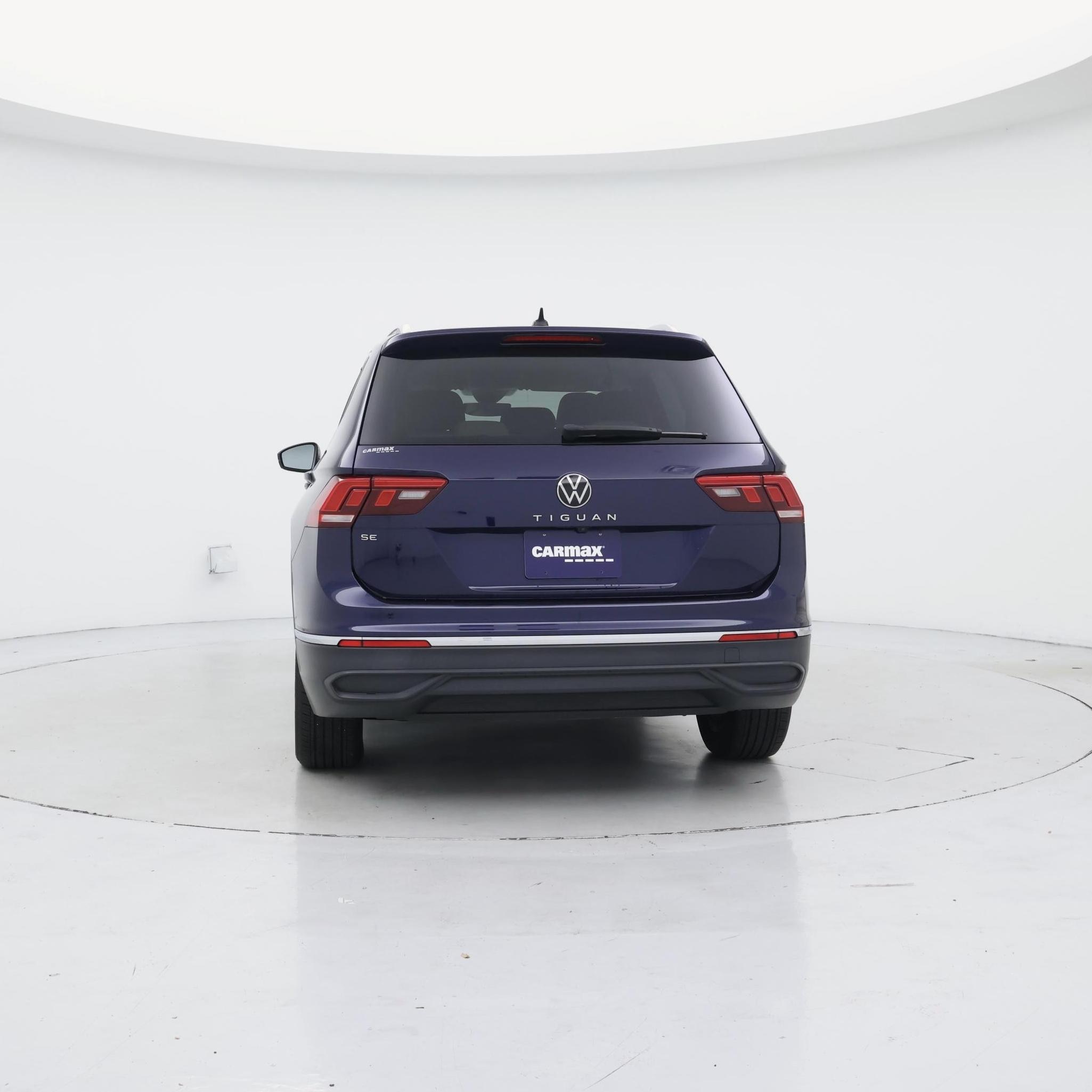 Thumbnail: 2023 Volkswagen Tiguan - 6