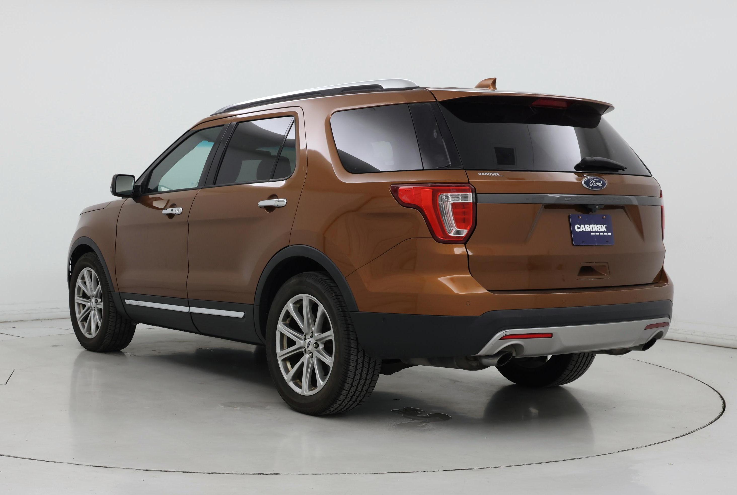 Thumbnail: 2017 Ford Explorer - 2