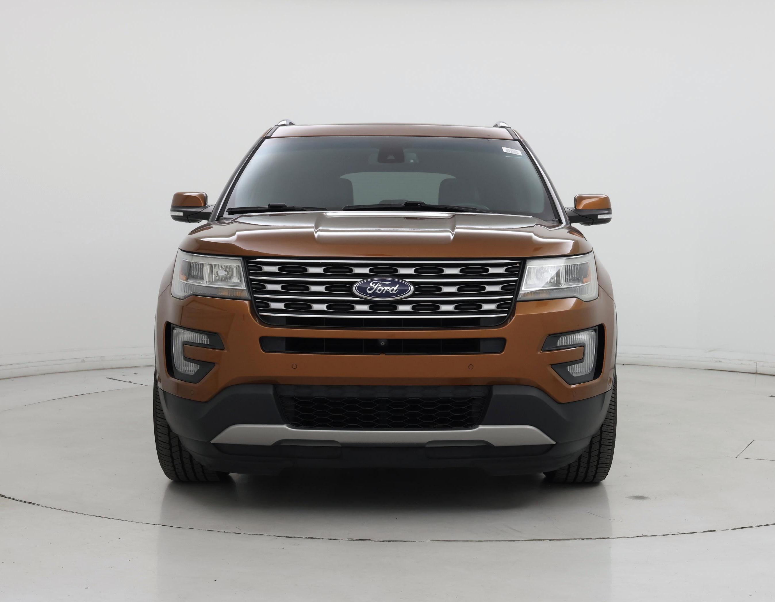 Thumbnail: 2017 Ford Explorer - 5