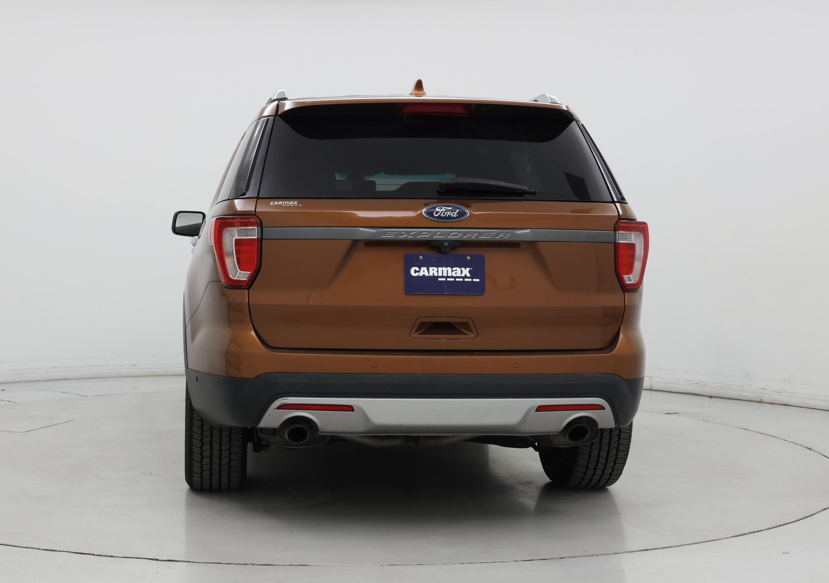 Thumbnail: 2017 Ford Explorer - 6