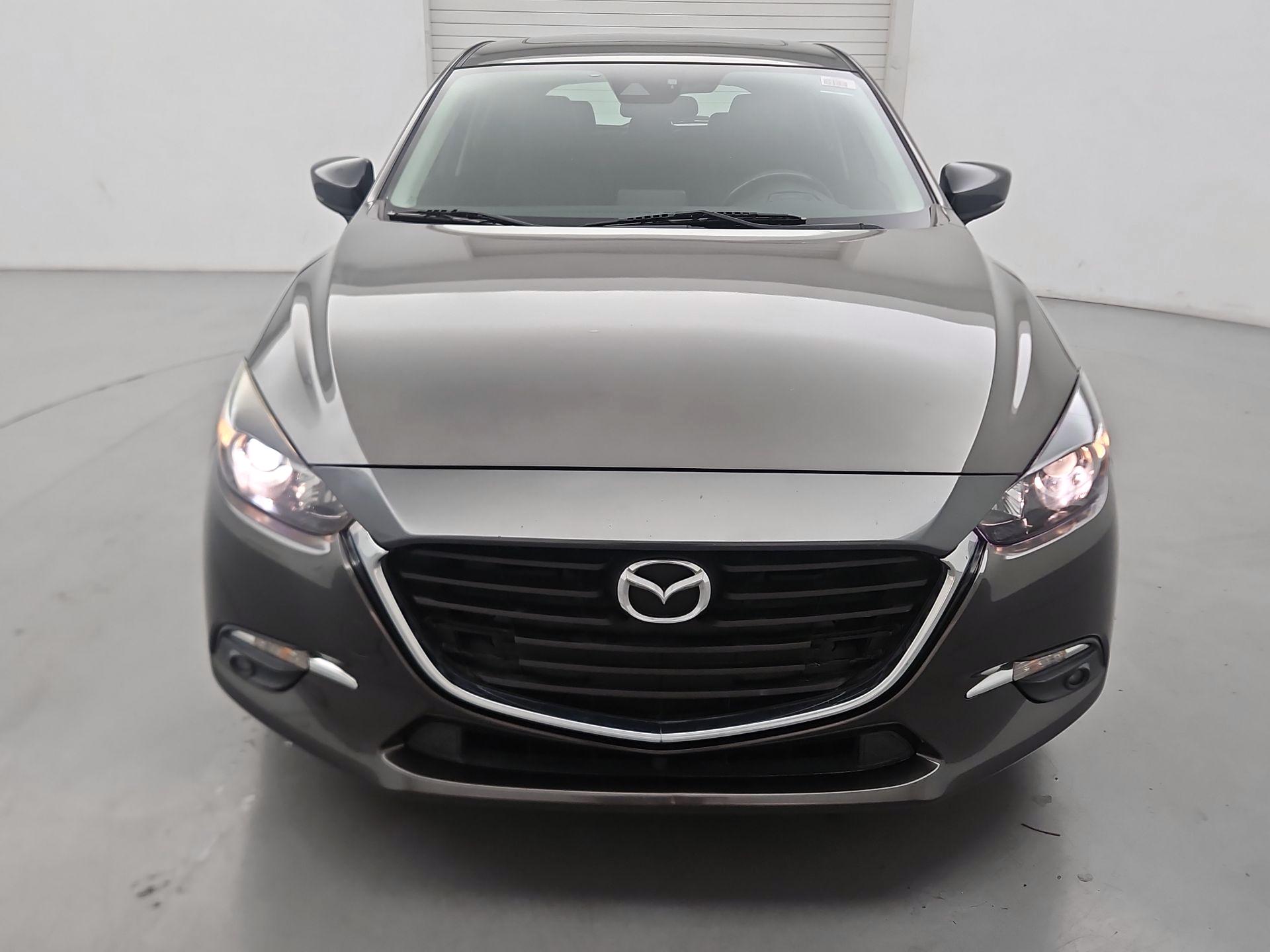 Thumbnail: 2017 Mazda Mazda3 - 2