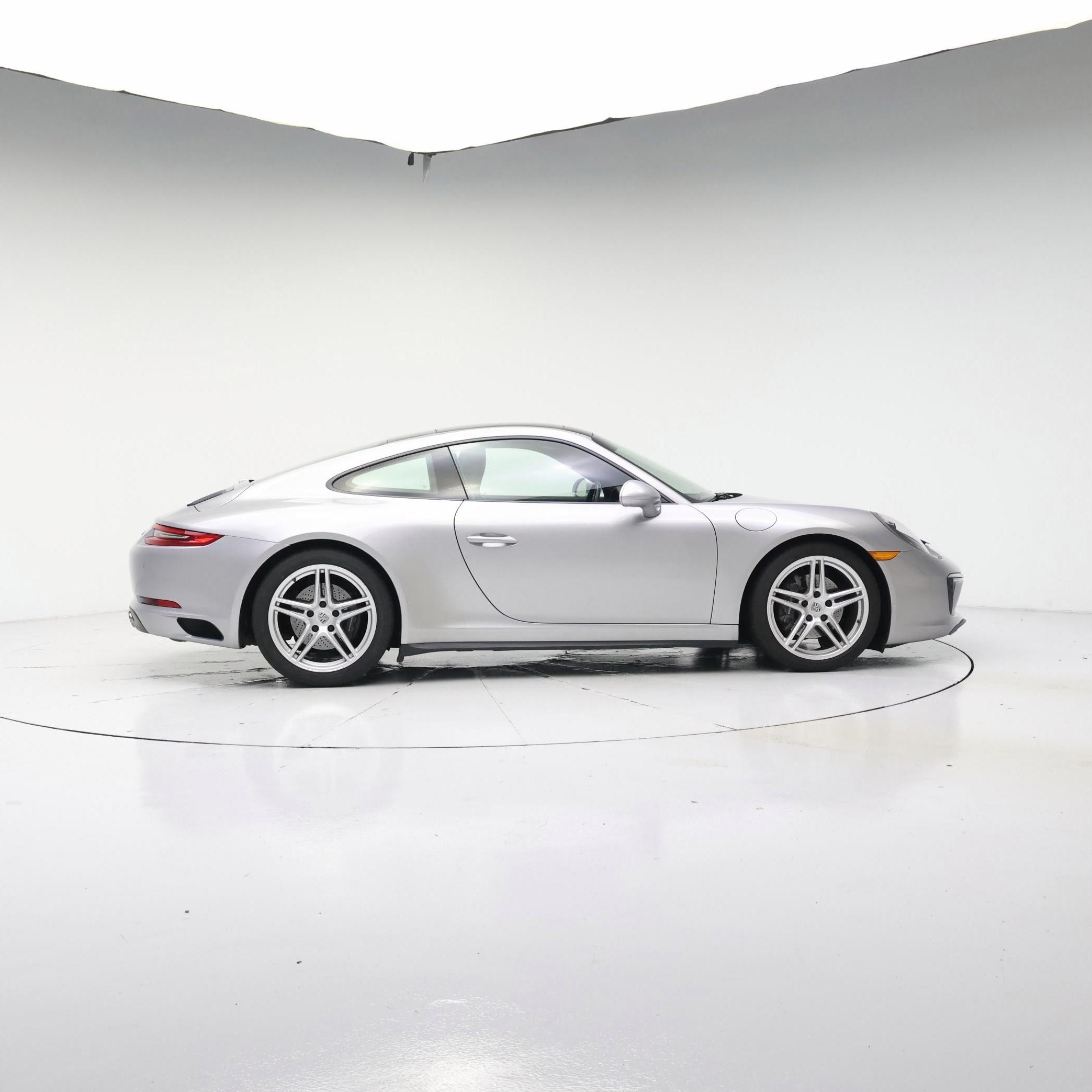 Thumbnail: 2017 Porsche 911 - 7