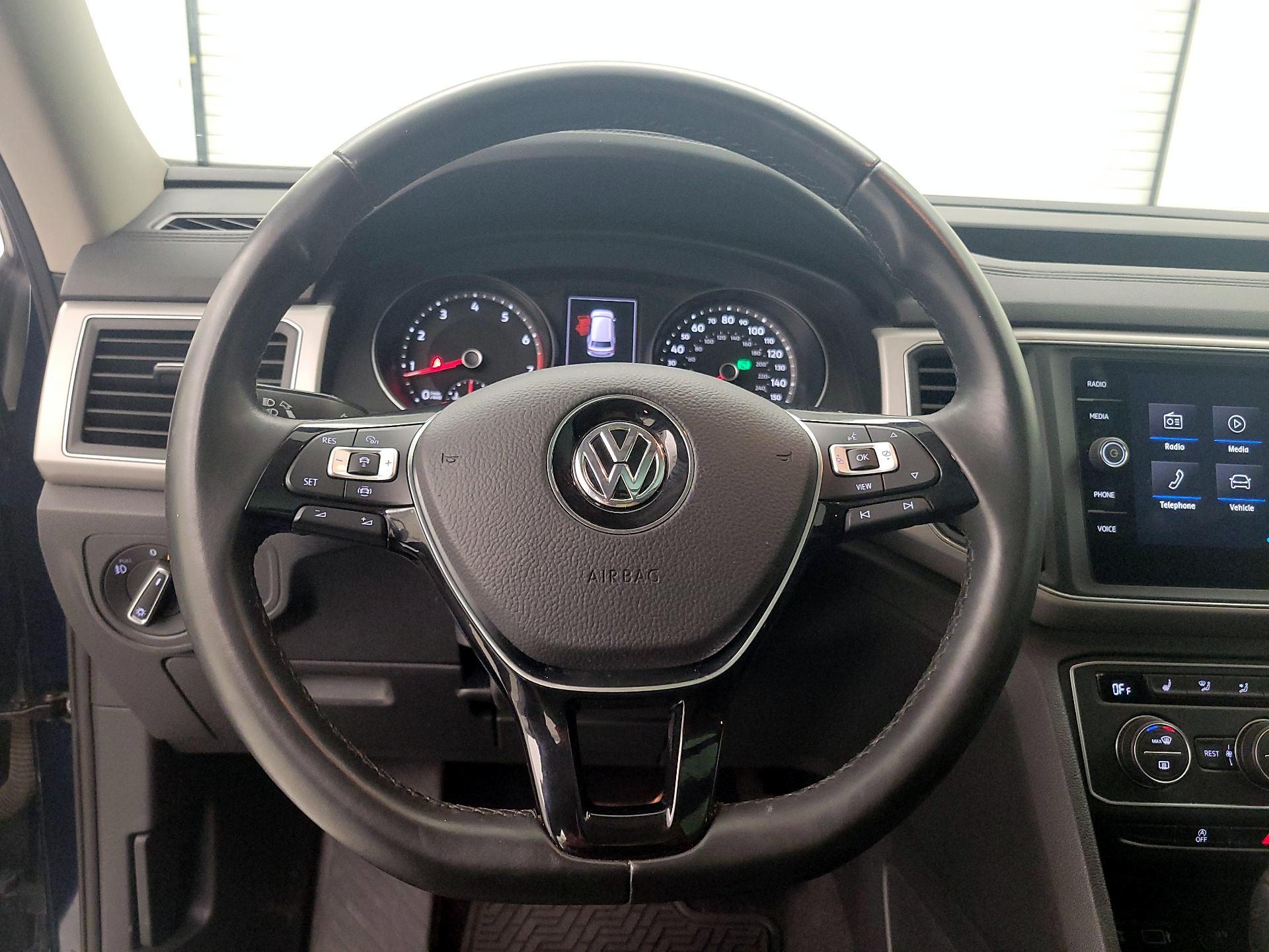 Thumbnail: 2019 Volkswagen Atlas - 10