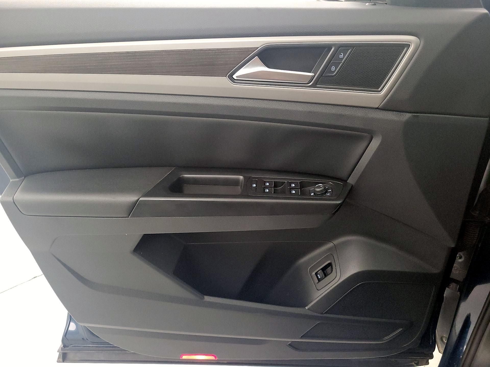 Thumbnail: 2019 Volkswagen Atlas - 12