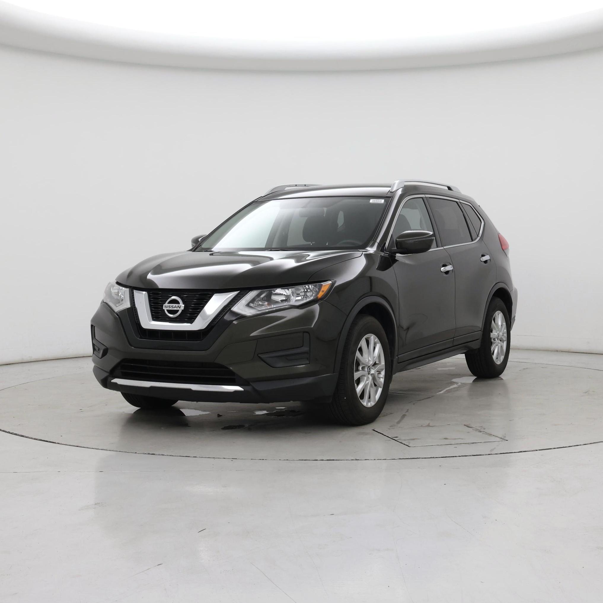 Thumbnail: 2017 Nissan Rogue - 4