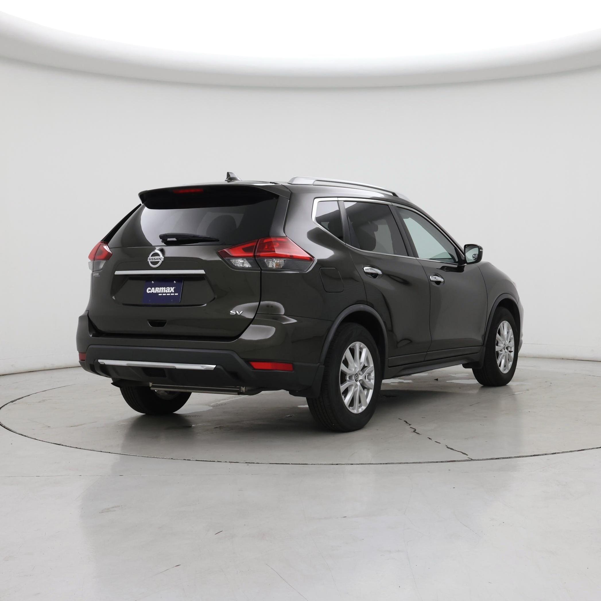 Thumbnail: 2017 Nissan Rogue - 8