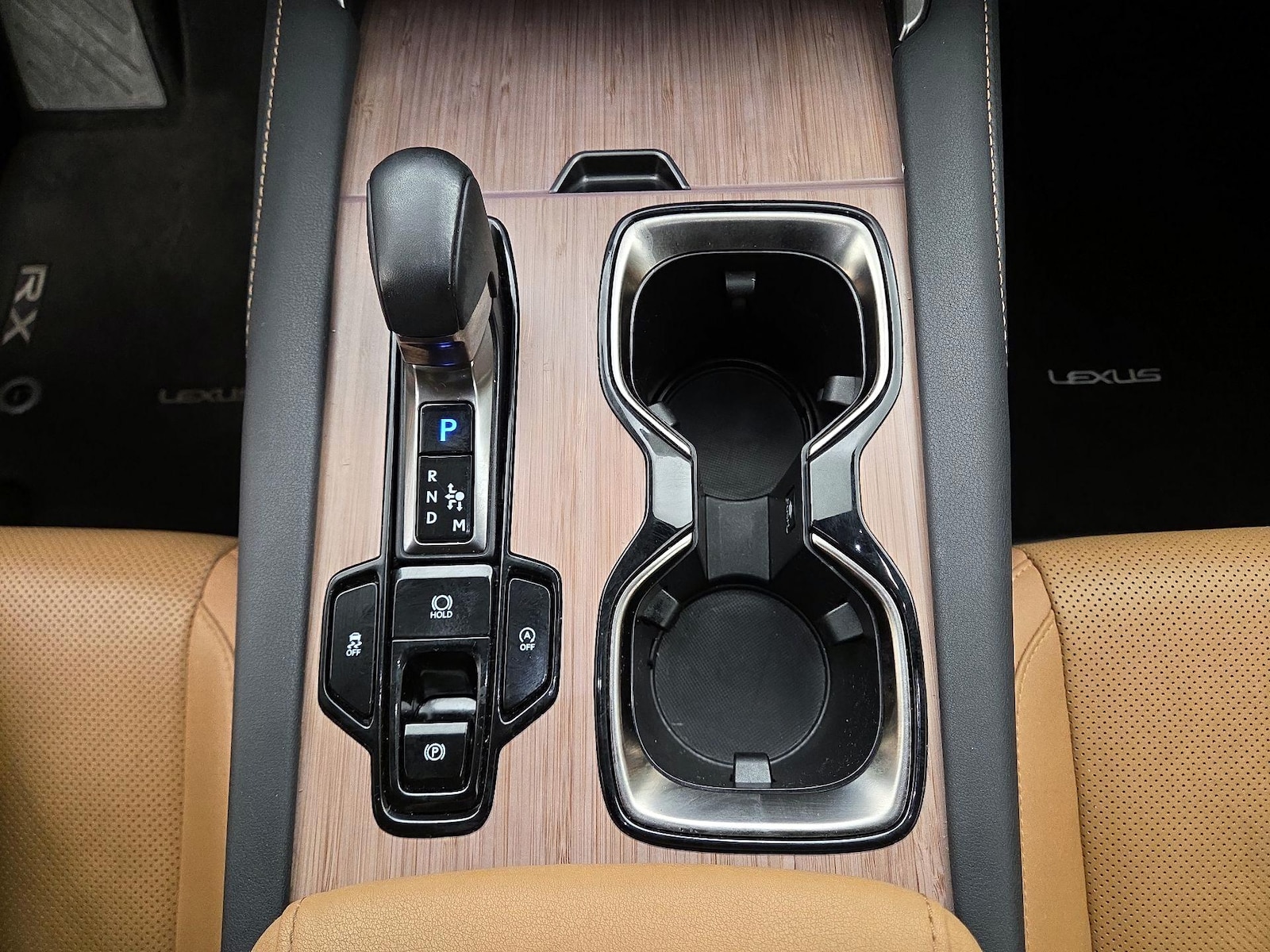 2024 Lexus RX 350 - Photo 19