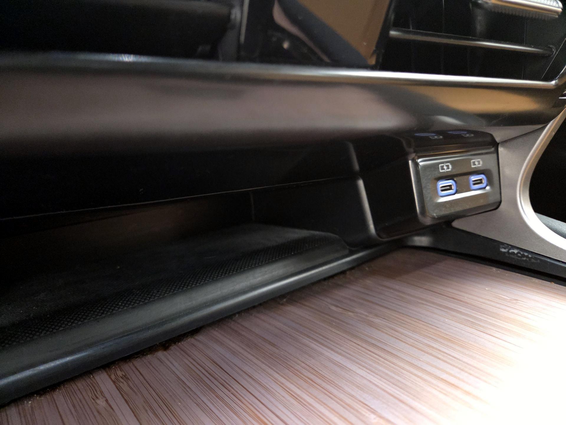 Thumbnail: 2024 Lexus RX - 19