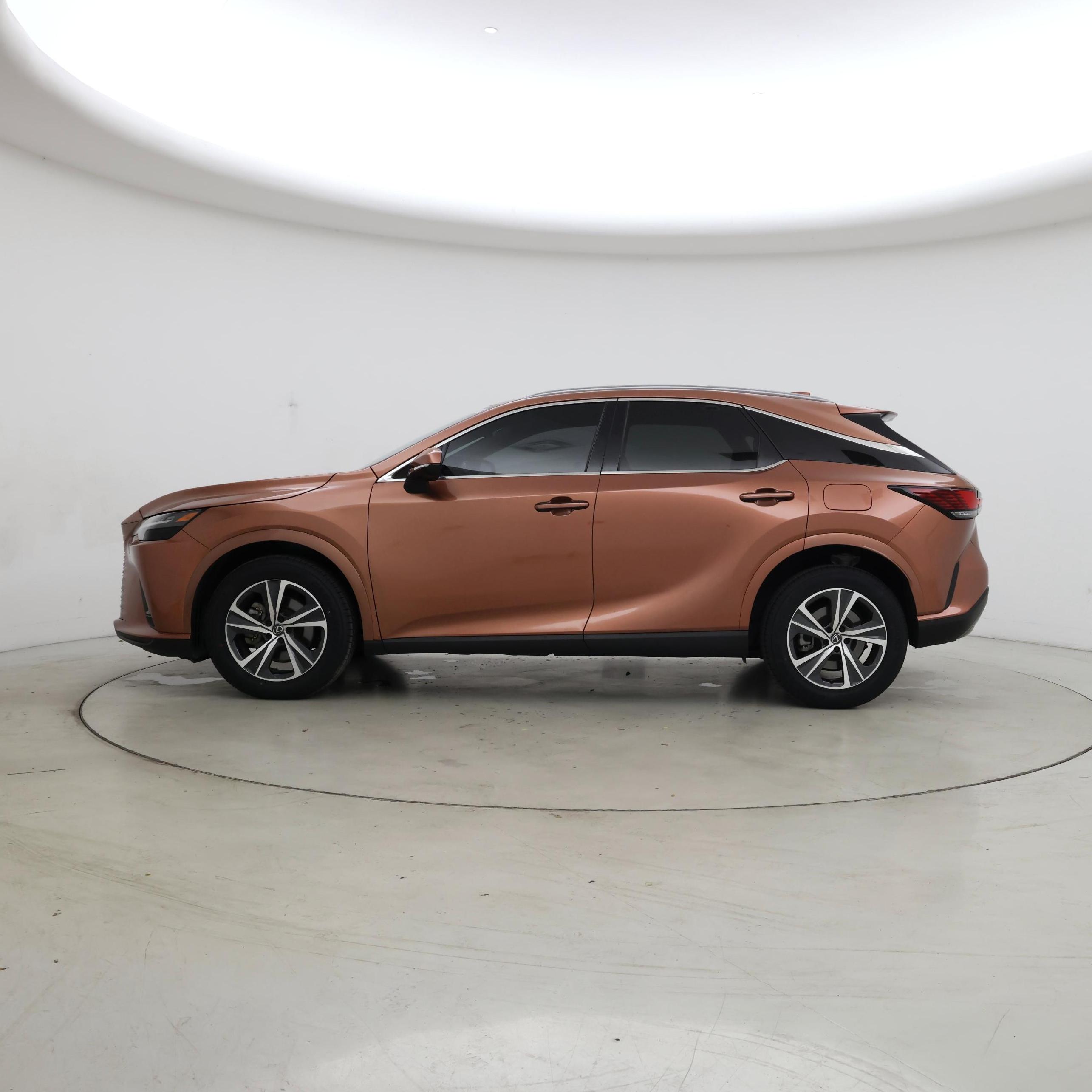 Thumbnail: 2024 Lexus RX - 3