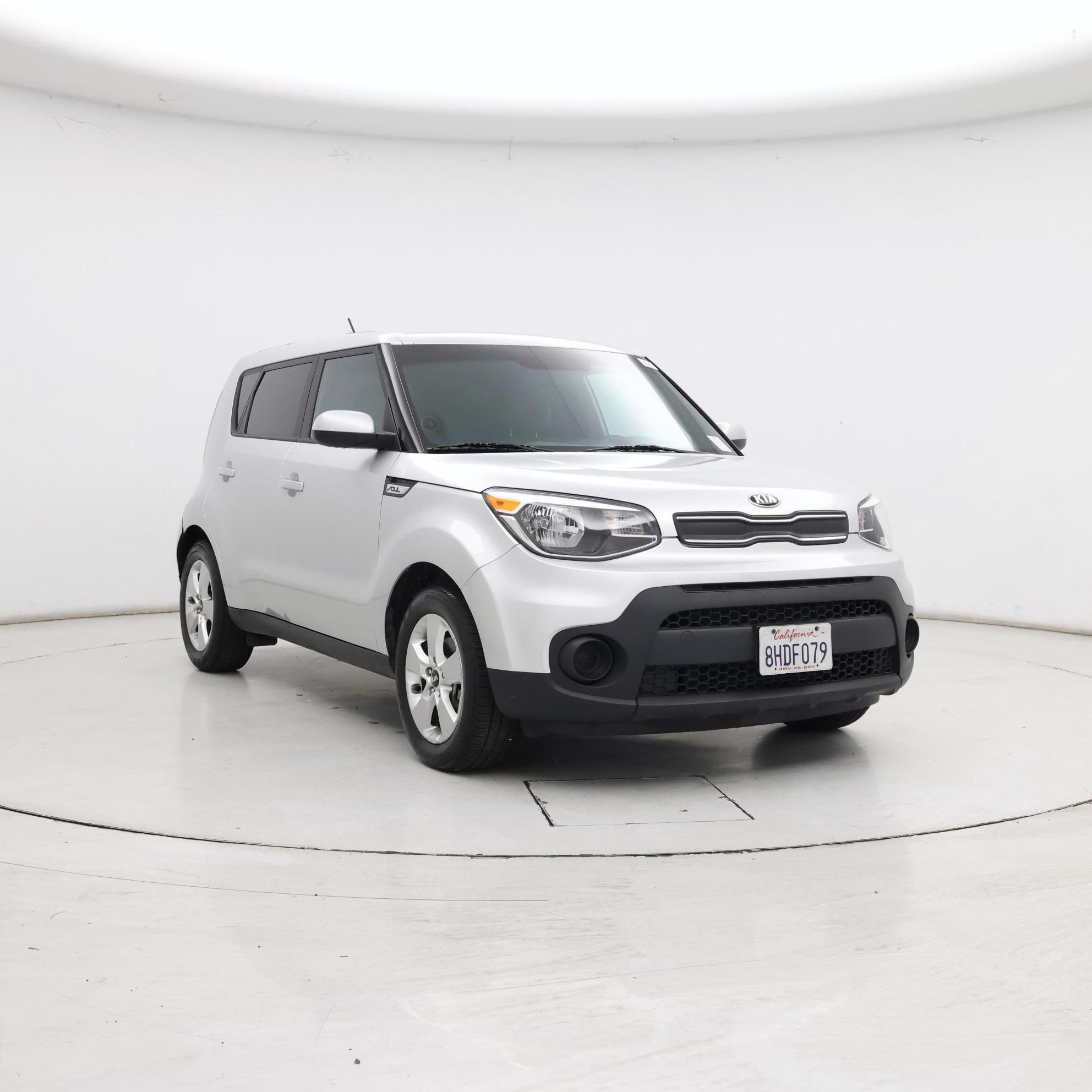 Silver 2019 Kia Soul Wagon  Automatic