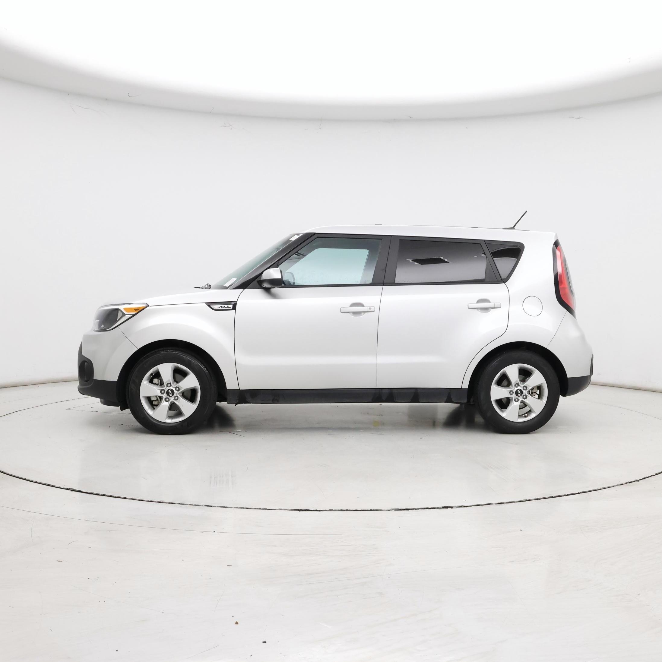 Thumbnail: 2019 Kia Soul - 3