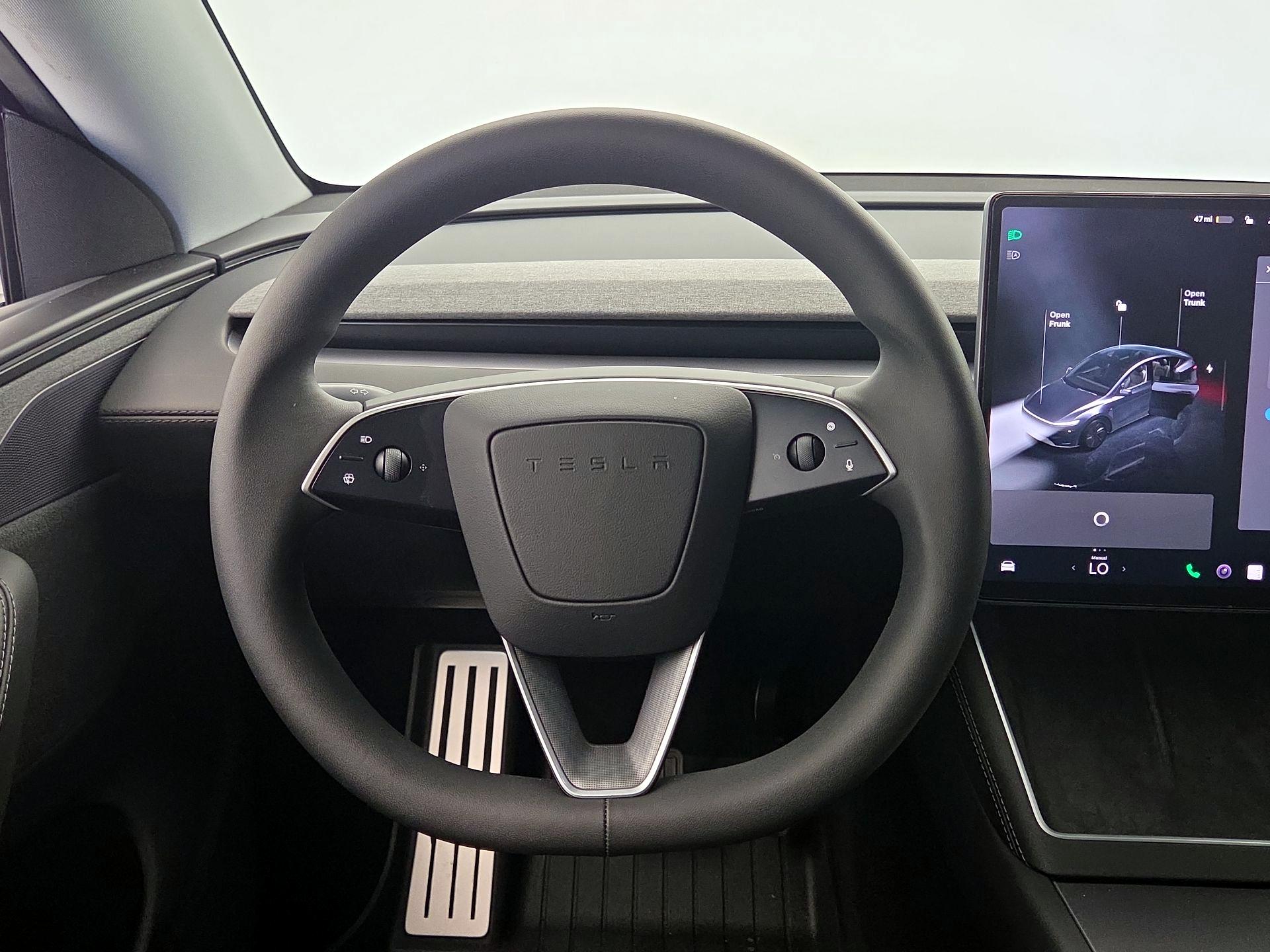 Thumbnail: 2026 Tesla Model Y - 10